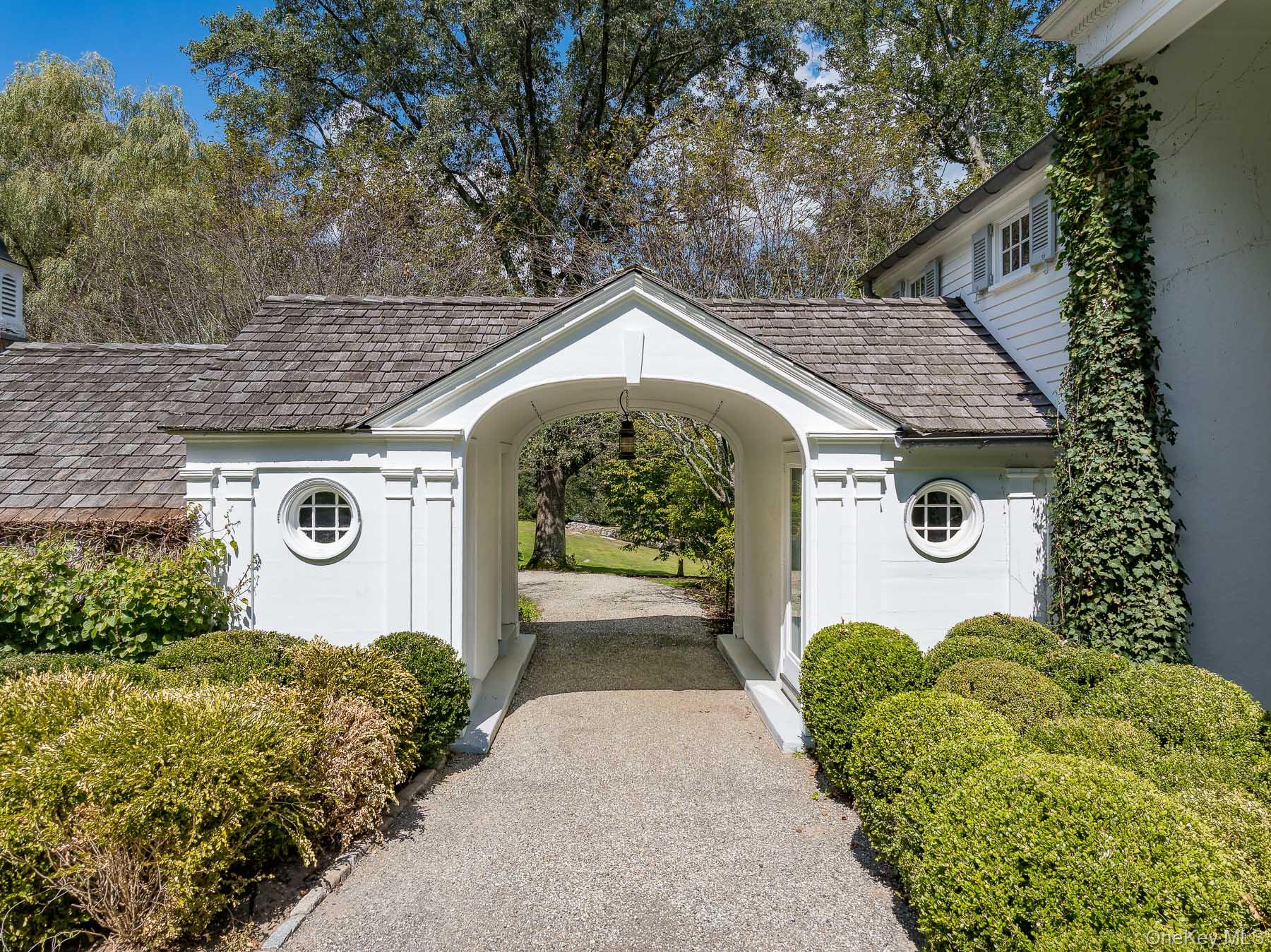 213 Baldwin Road, Bedford Corners, NY 10549