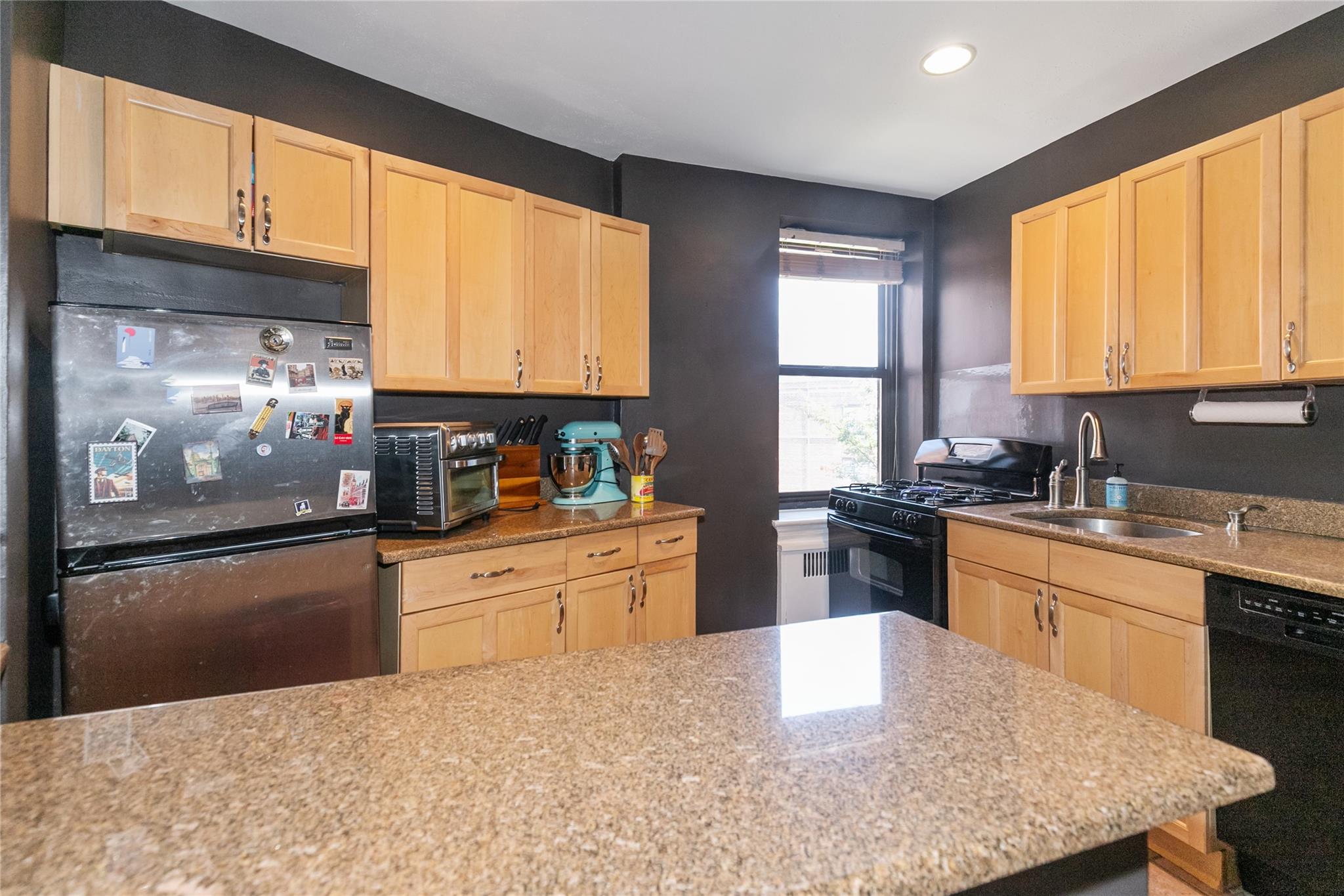 4 Townhouse Place # 3H, Great Neck, NY 11021