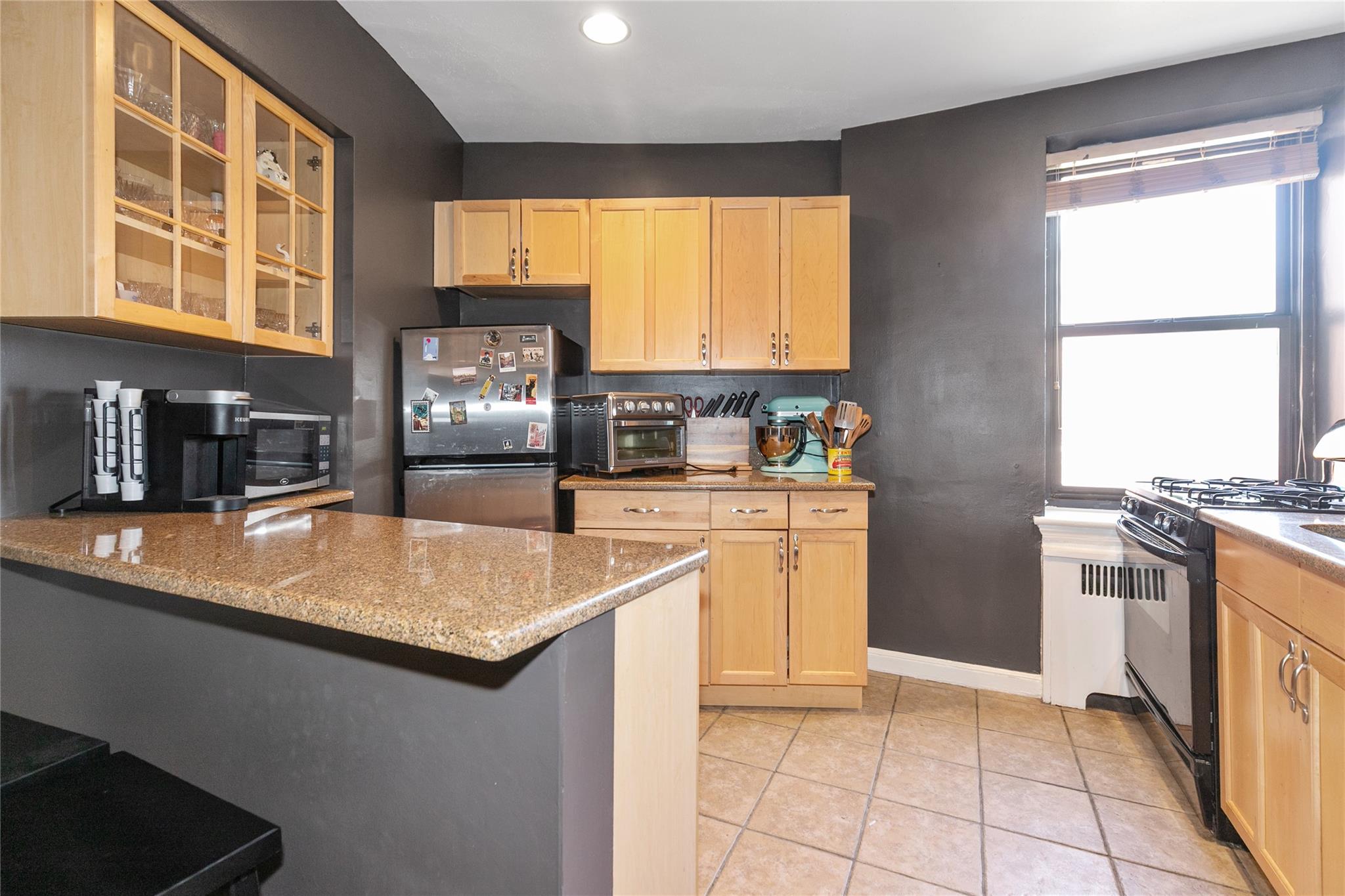 4 Townhouse Place # 3H, Great Neck, NY 11021