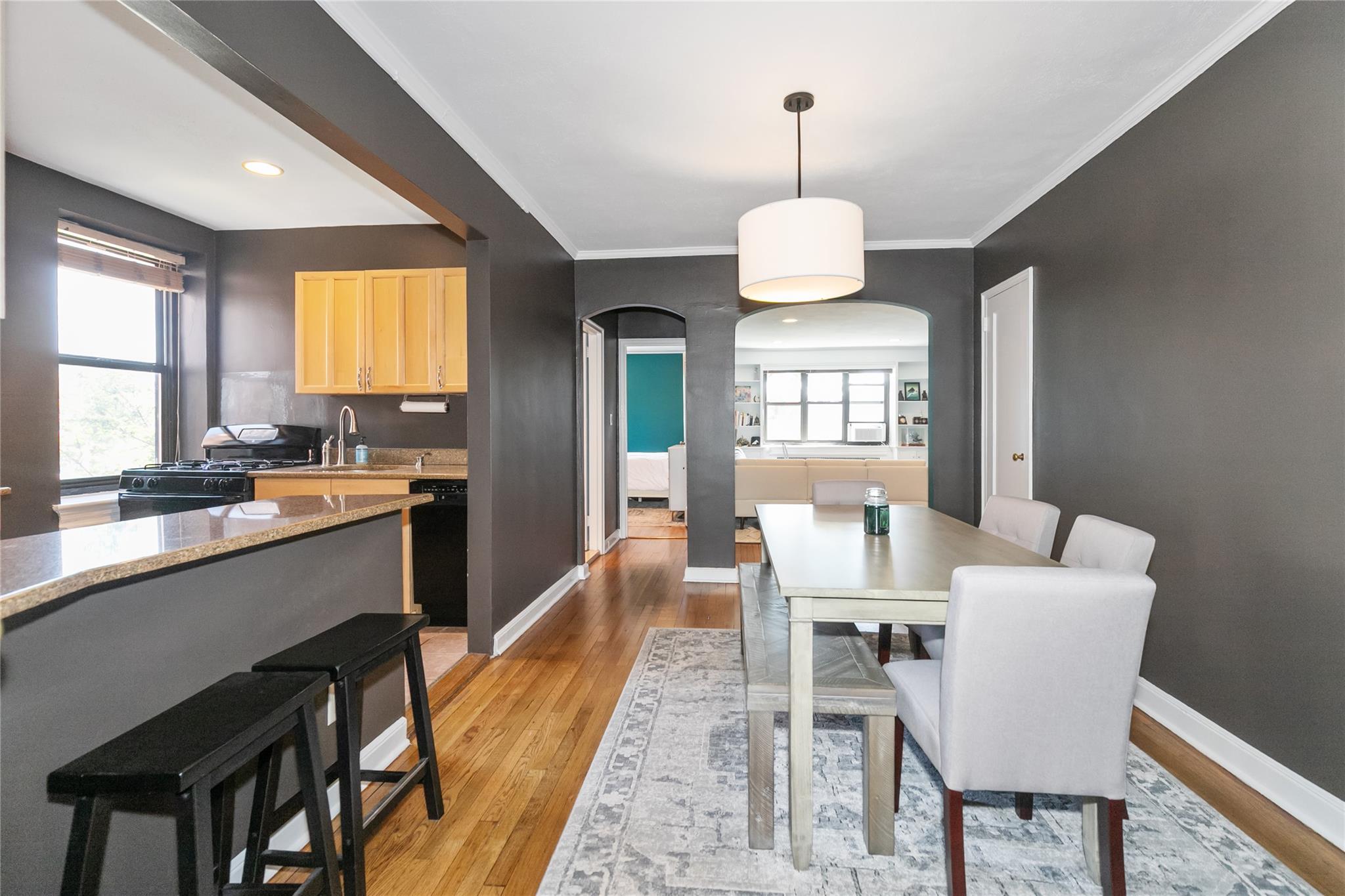 4 Townhouse Place # 3H, Great Neck, NY 11021