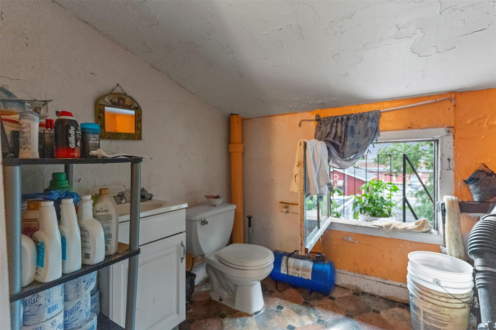 83 Lander Street, Newburgh, NY 12550