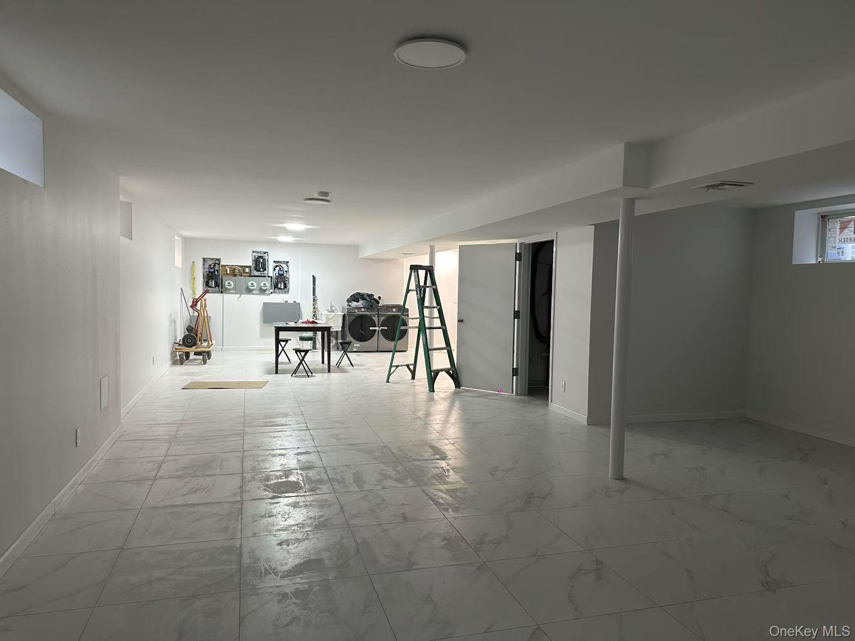 6973 229th Street, Oakland Gardens, NY 11364