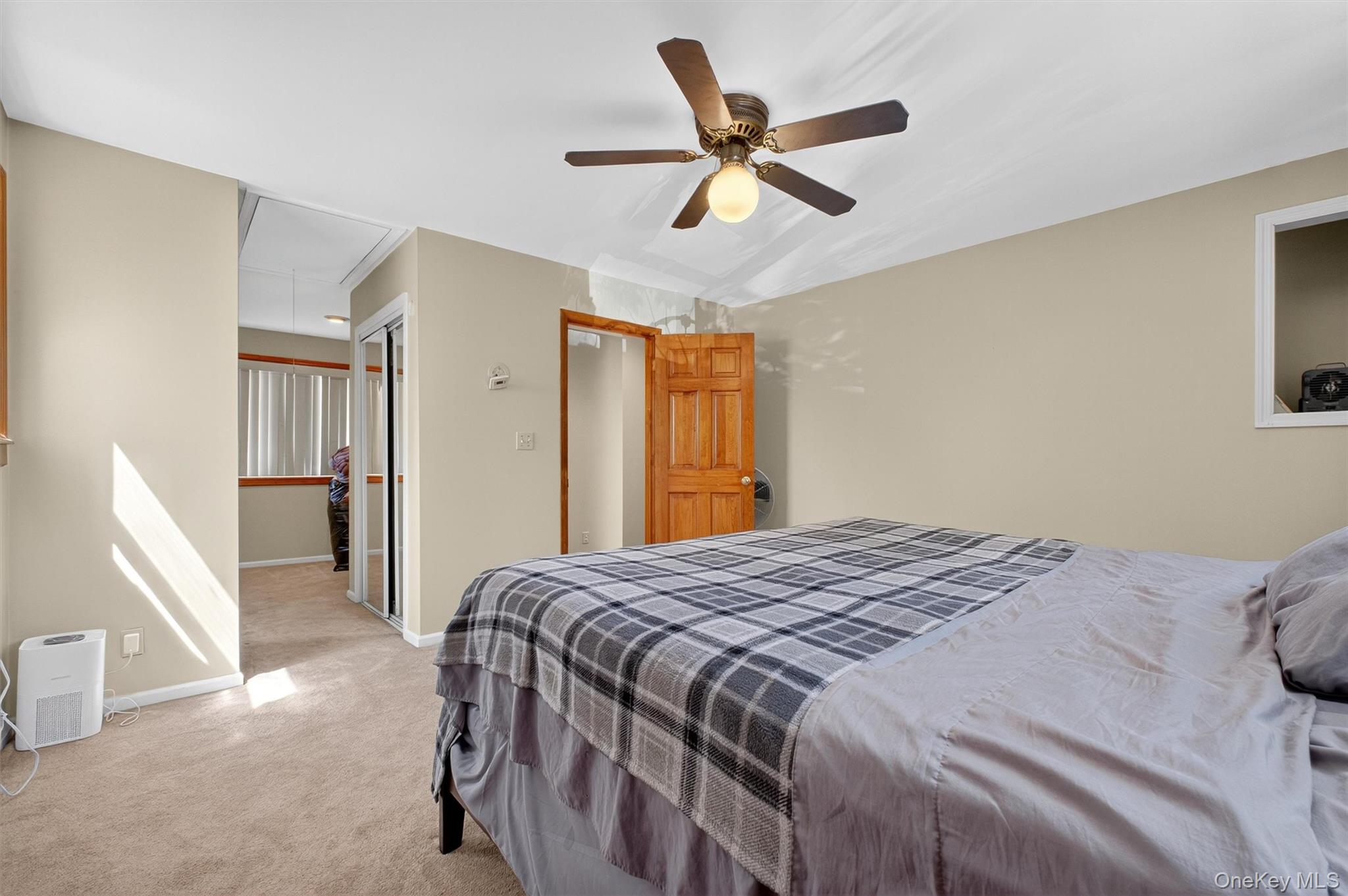 18 McGeeville Court, Poughquag, NY 12570