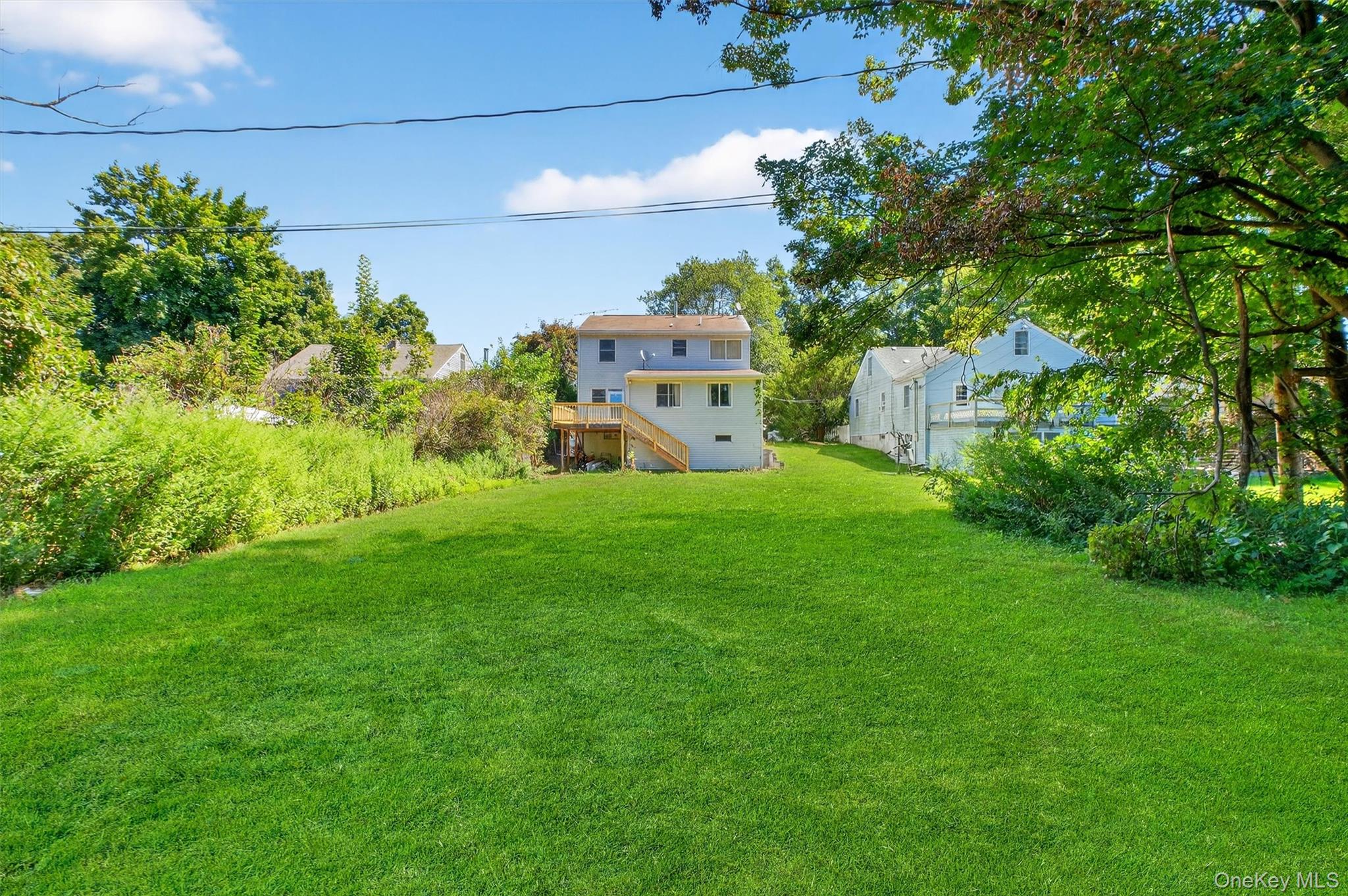 18 McGeeville Court, Poughquag, NY 12570