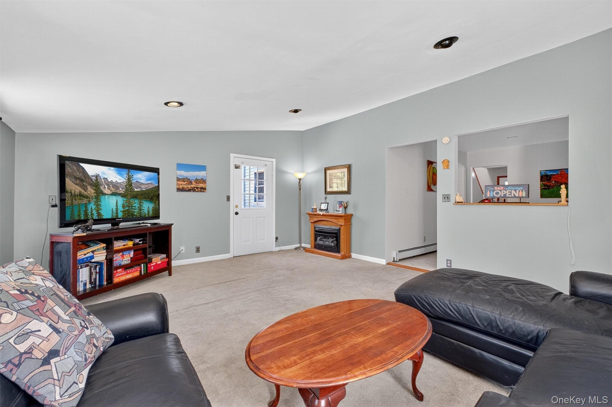 18 McGeeville Court, Poughquag, NY 12570