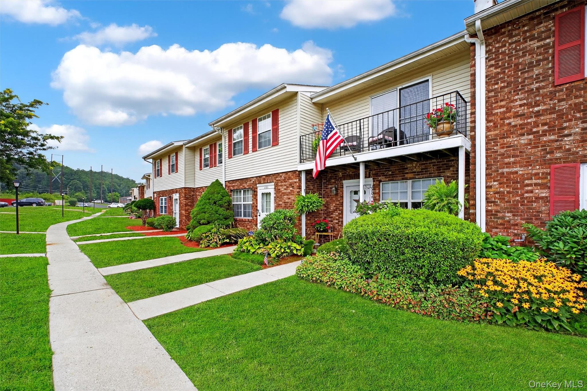 276 Temple Hill Road # 1704, New Windsor, NY 12553