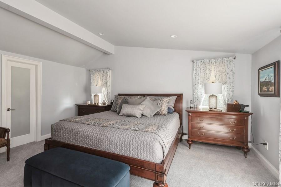 330 Private Road, East Patchogue, NY 11772