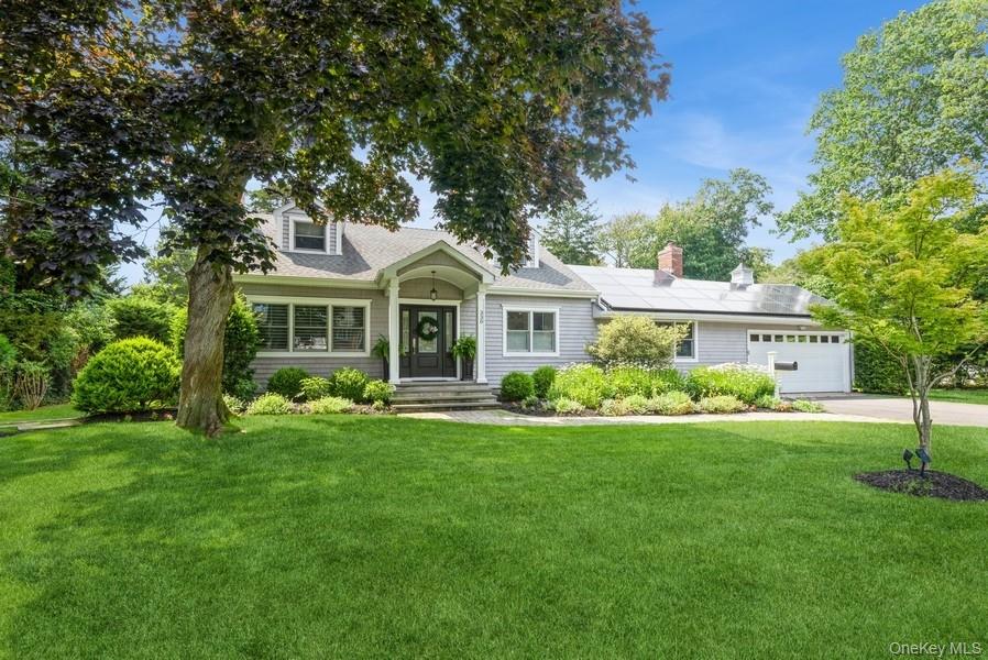 330 Private Road, East Patchogue, NY 11772