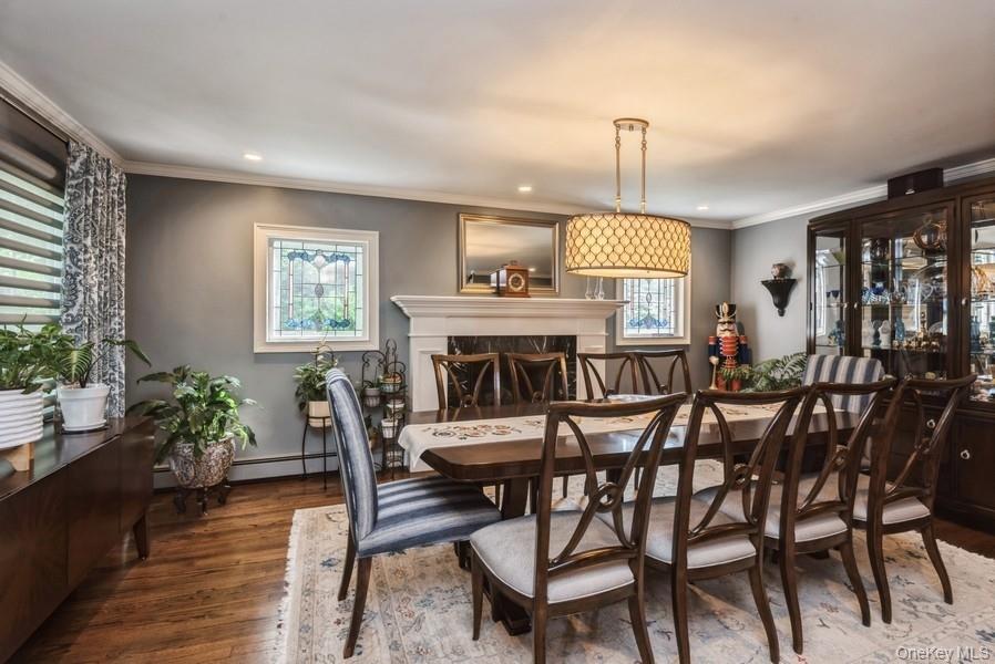 330 Private Road, East Patchogue, NY 11772