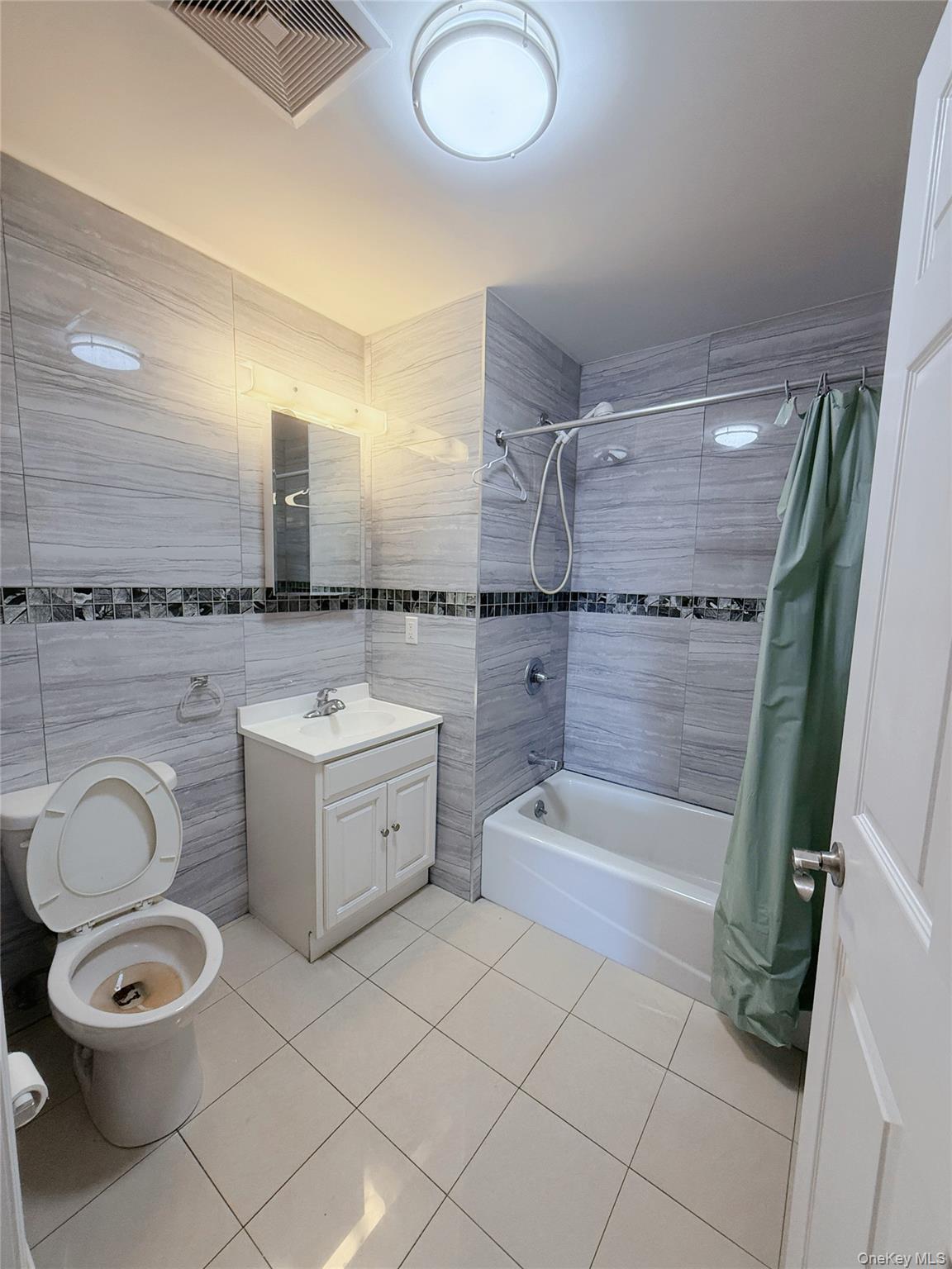 31-53 Linden Place # 4B, Flushing, NY 11354