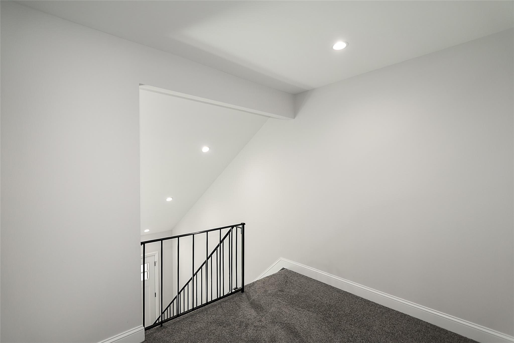 5 Amesworth Court, Middle Island, NY 11953