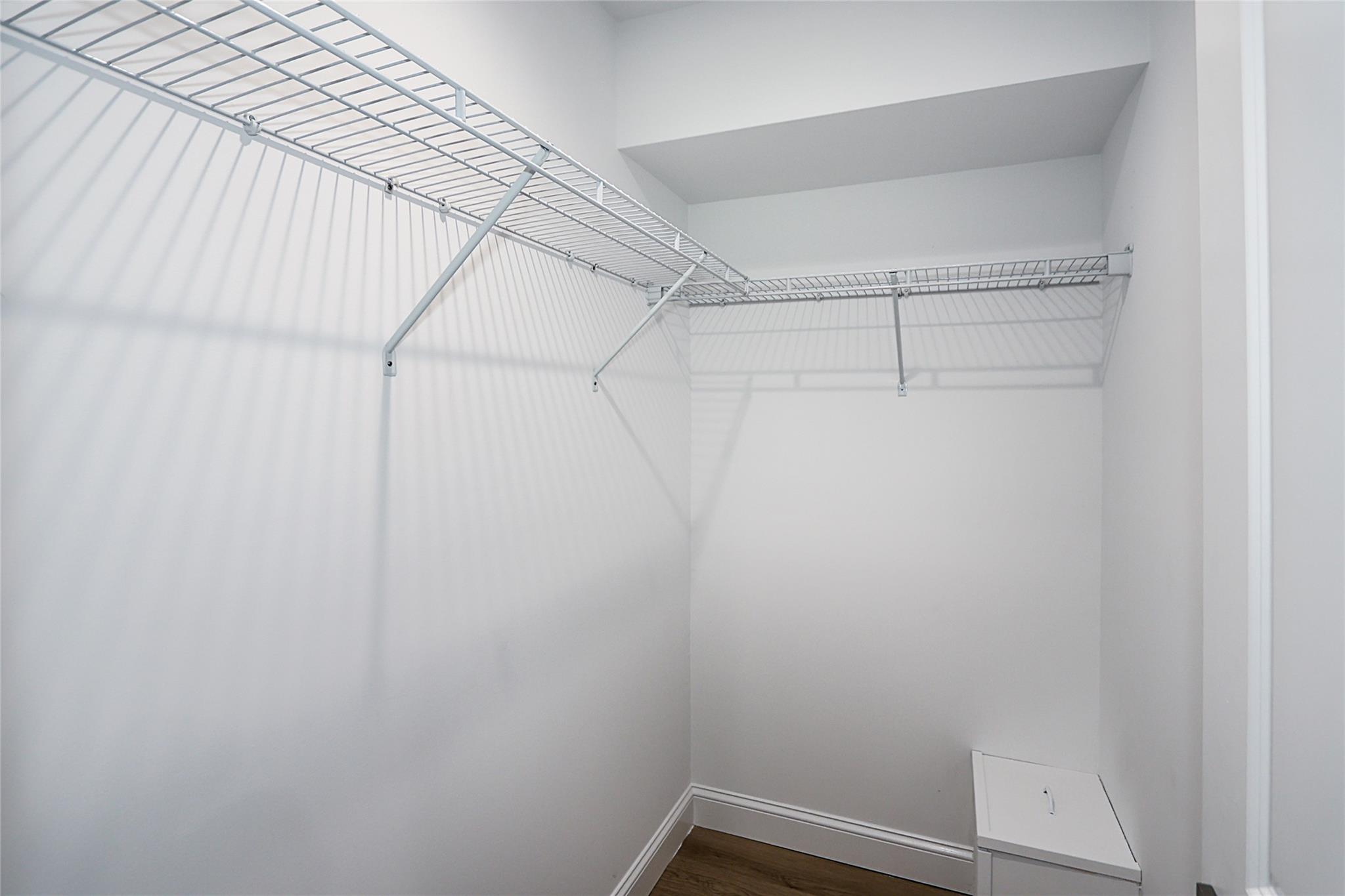 5 Amesworth Court, Middle Island, NY 11953