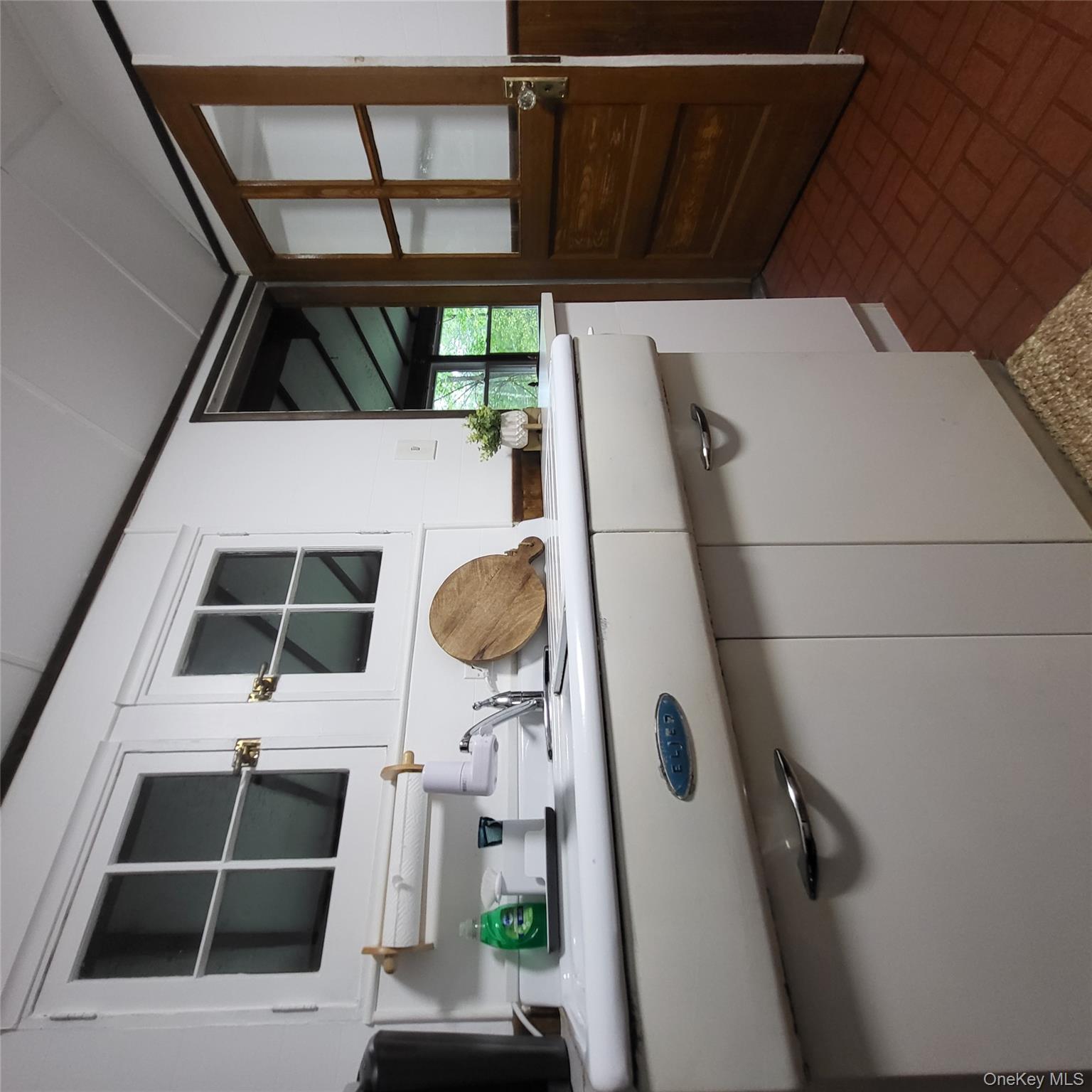 21 E Sullivan Place, Smallwood, NY 12778