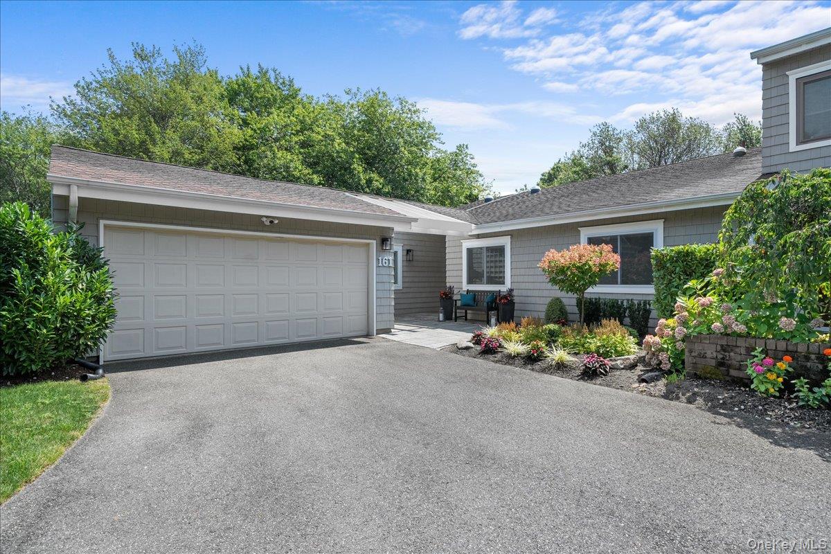 161 Boathouse Lane, Bay Shore, NY 11706