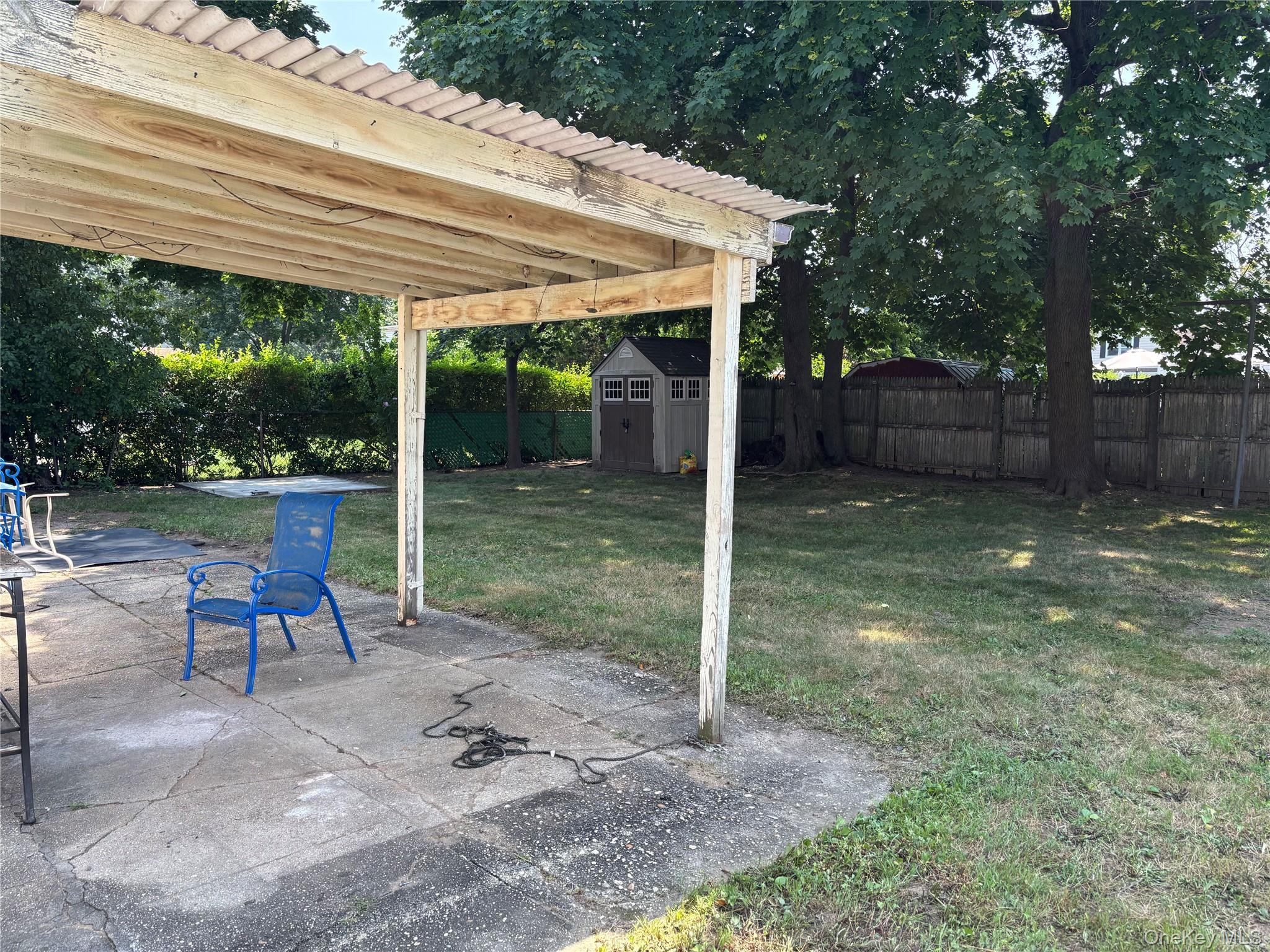 170 Van Buren Street, West Babylon, NY 11704