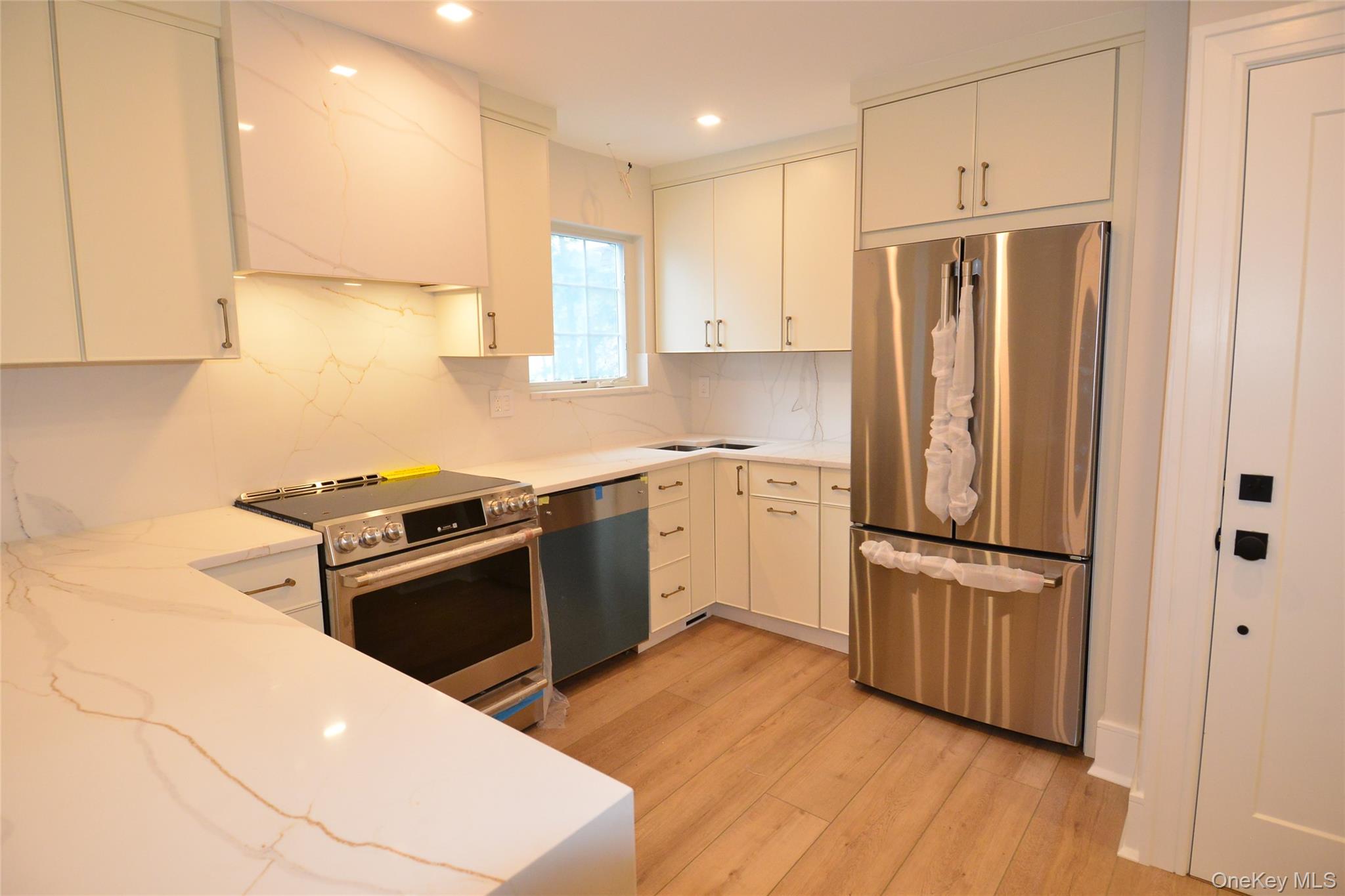 137 Hillside Place, Eastchester, NY 10709