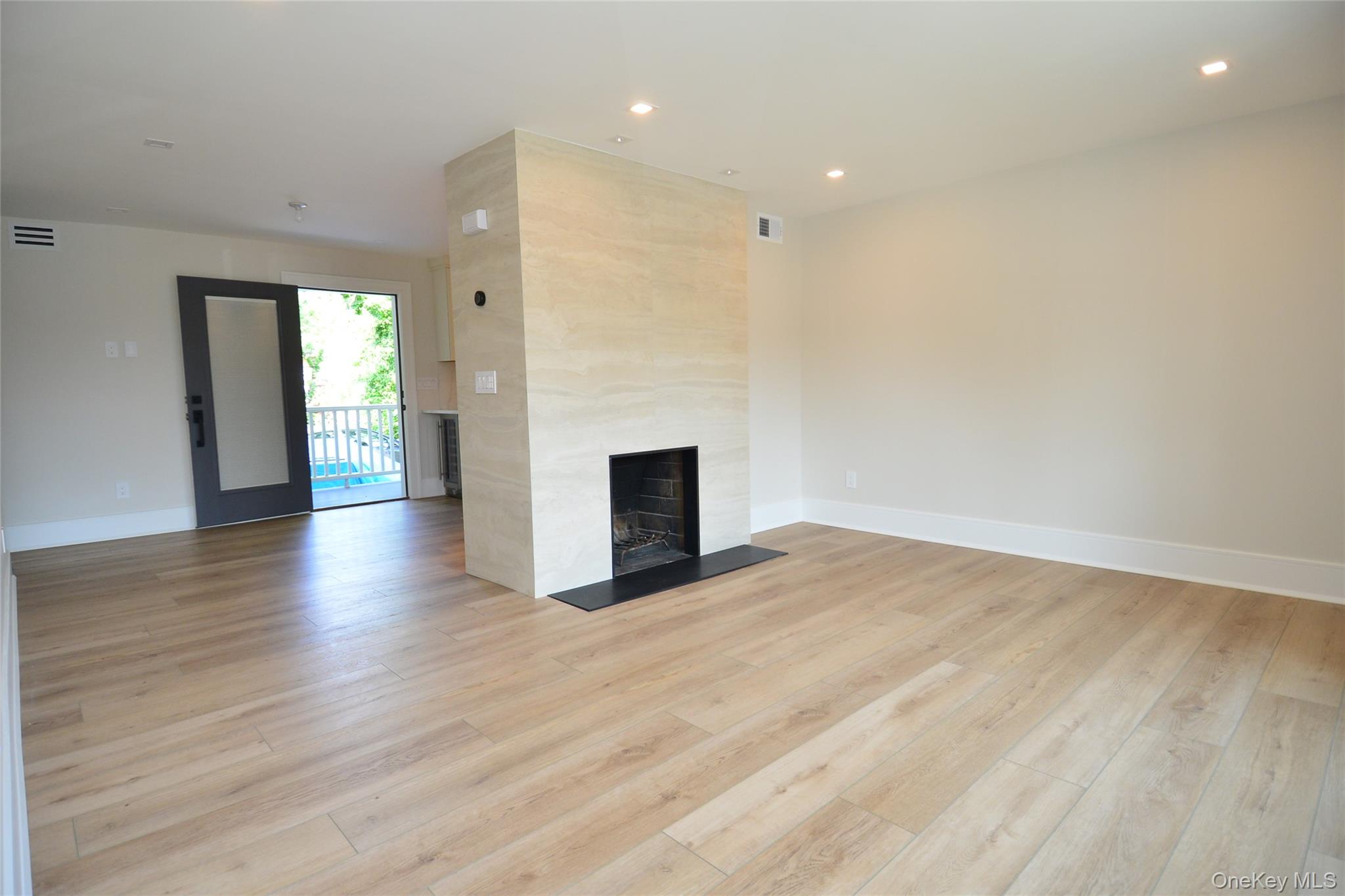 137 Hillside Place, Eastchester, NY 10709