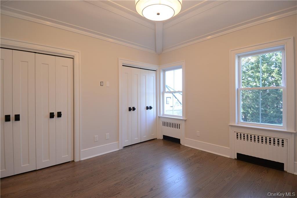 137 Hillside Place, Eastchester, NY 10709