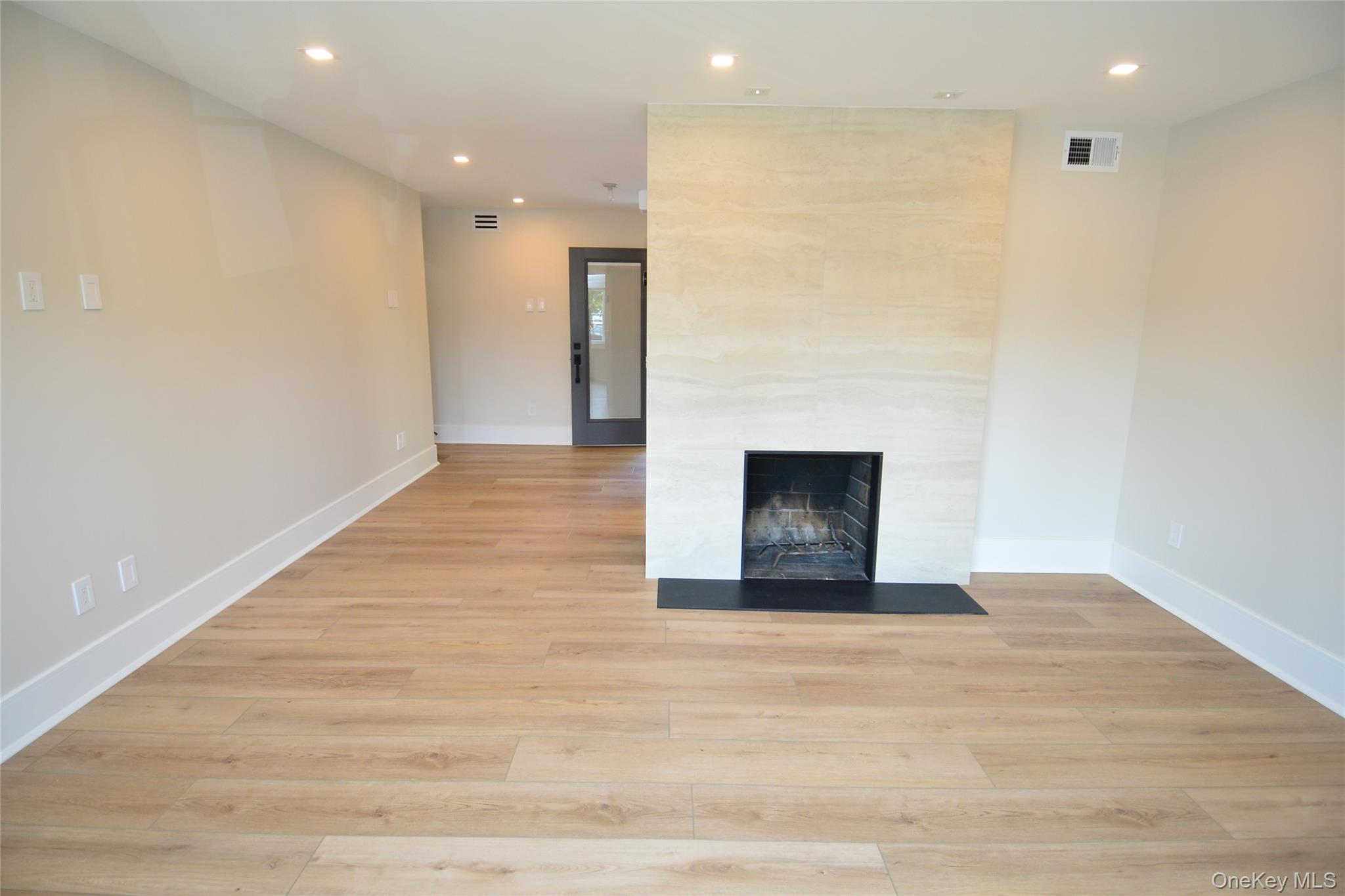 137 Hillside Place, Eastchester, NY 10709