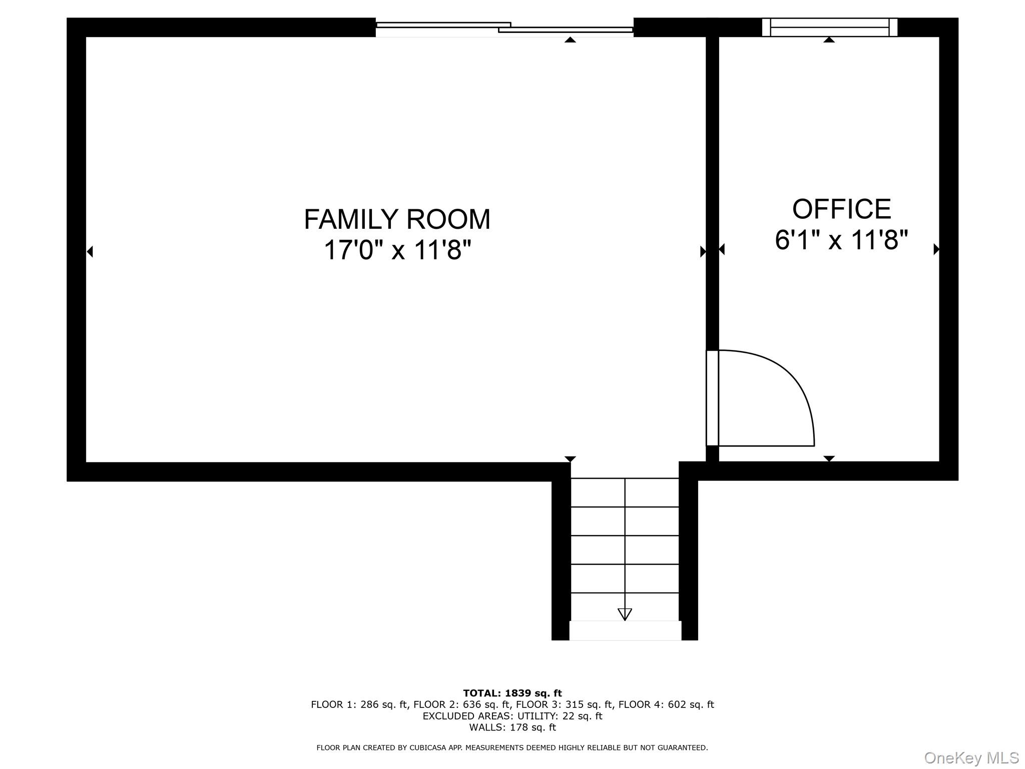 31 Santa Barbara Drive # 31, Plainview, NY 11803