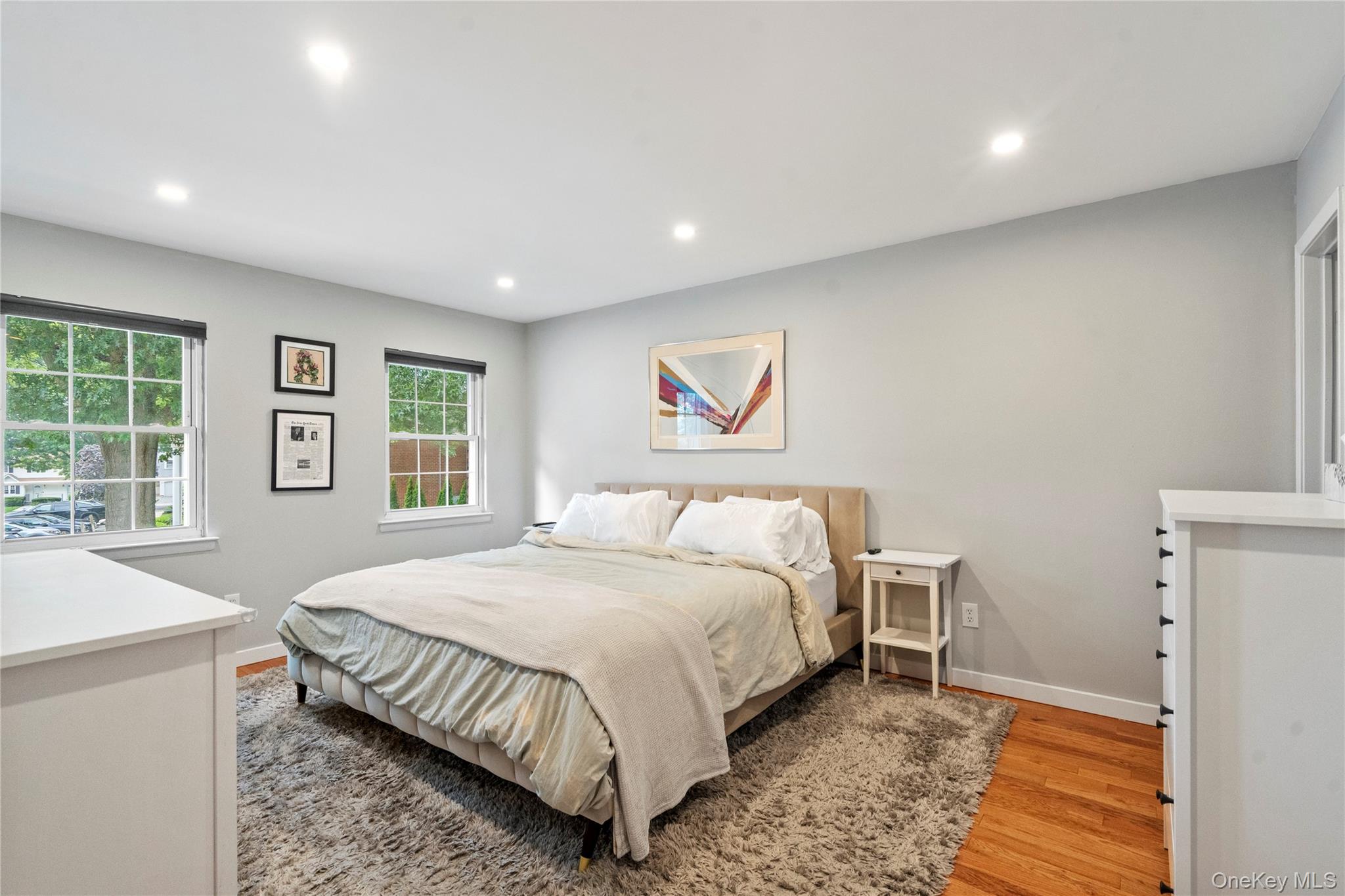 31 Santa Barbara Drive # 31, Plainview, NY 11803