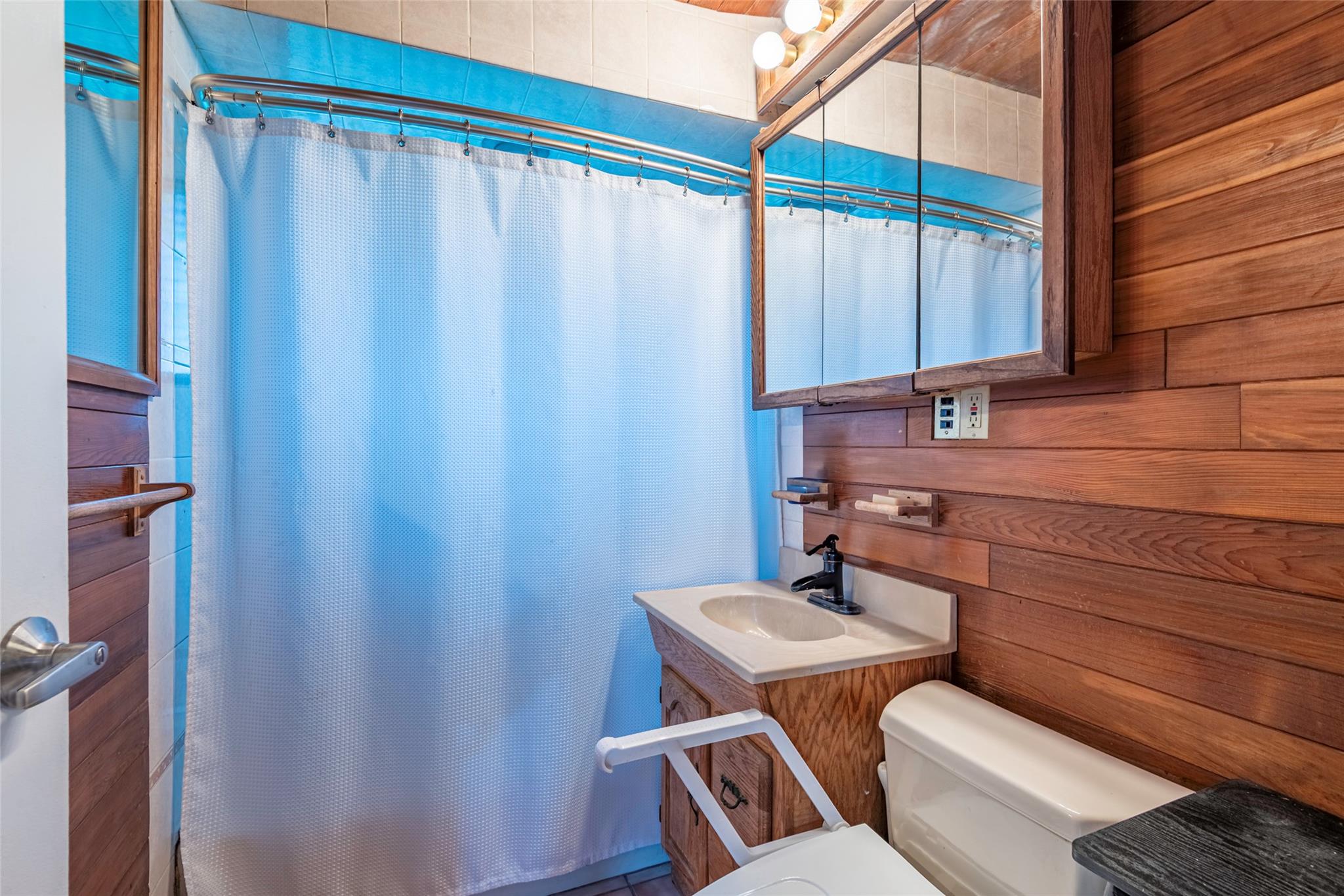 22 Lowland Road, Levittown, NY 11756