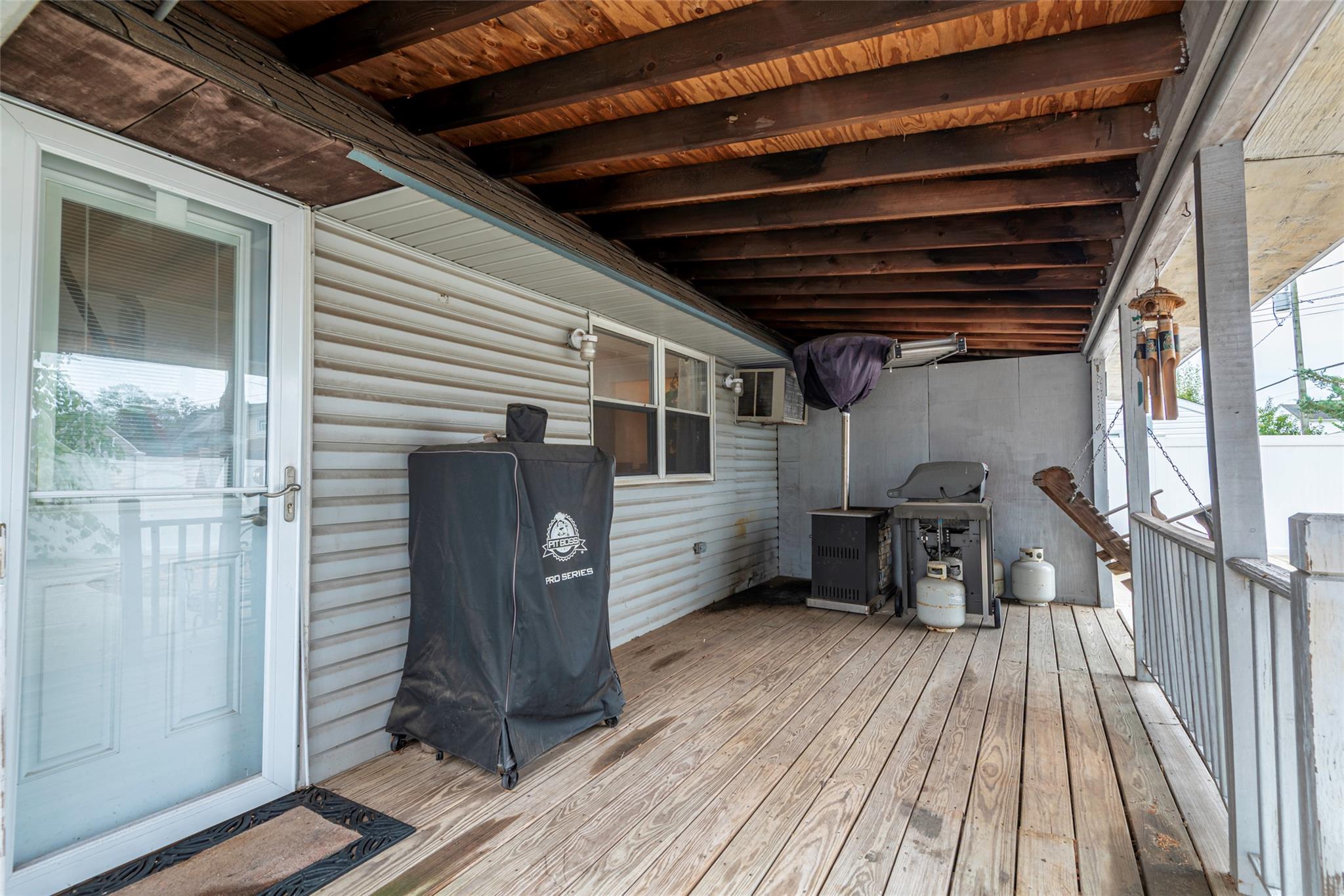 22 Lowland Road, Levittown, NY 11756