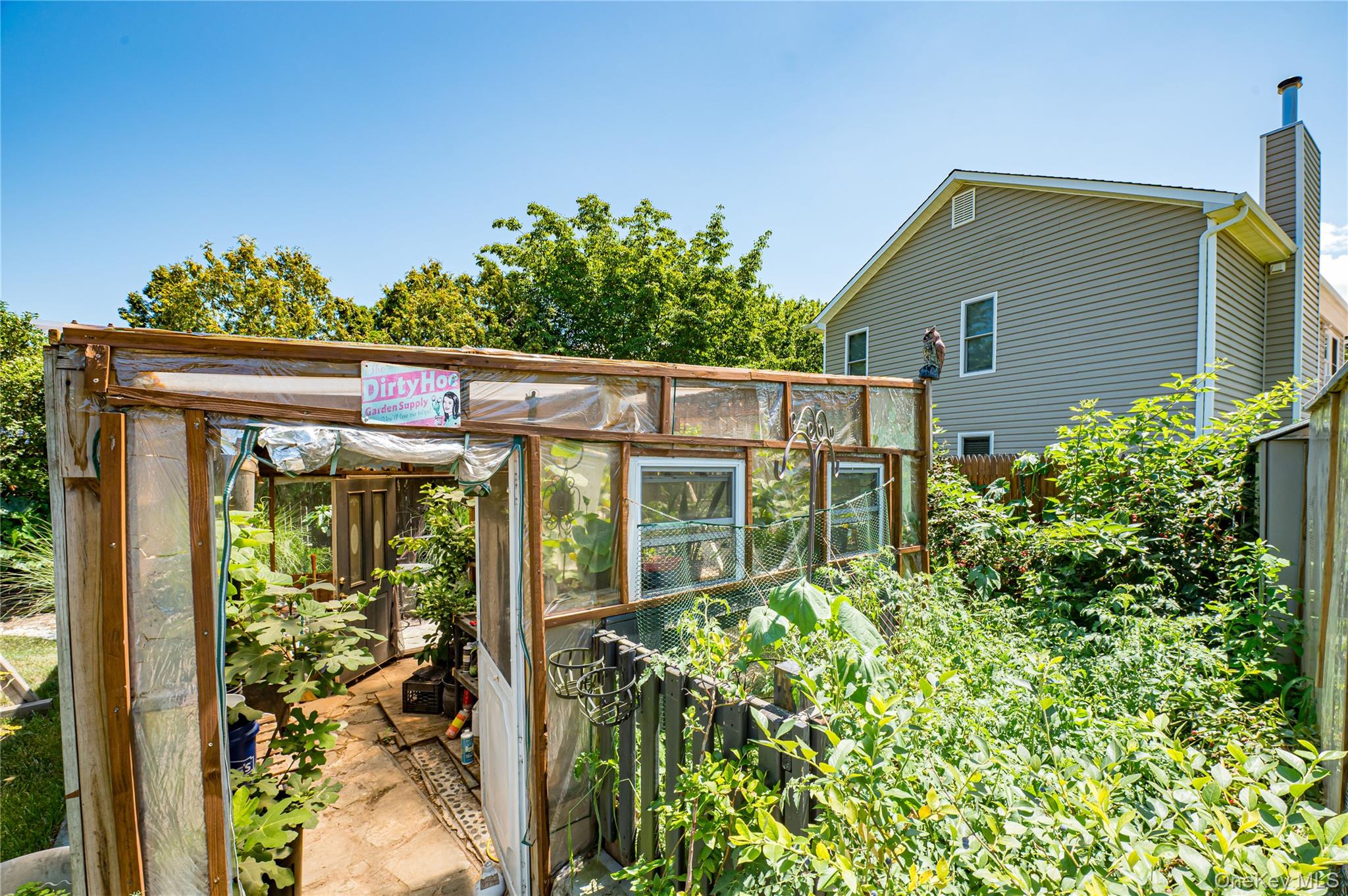 8 Woodbrook Drive # 8, Ridge, NY 11961