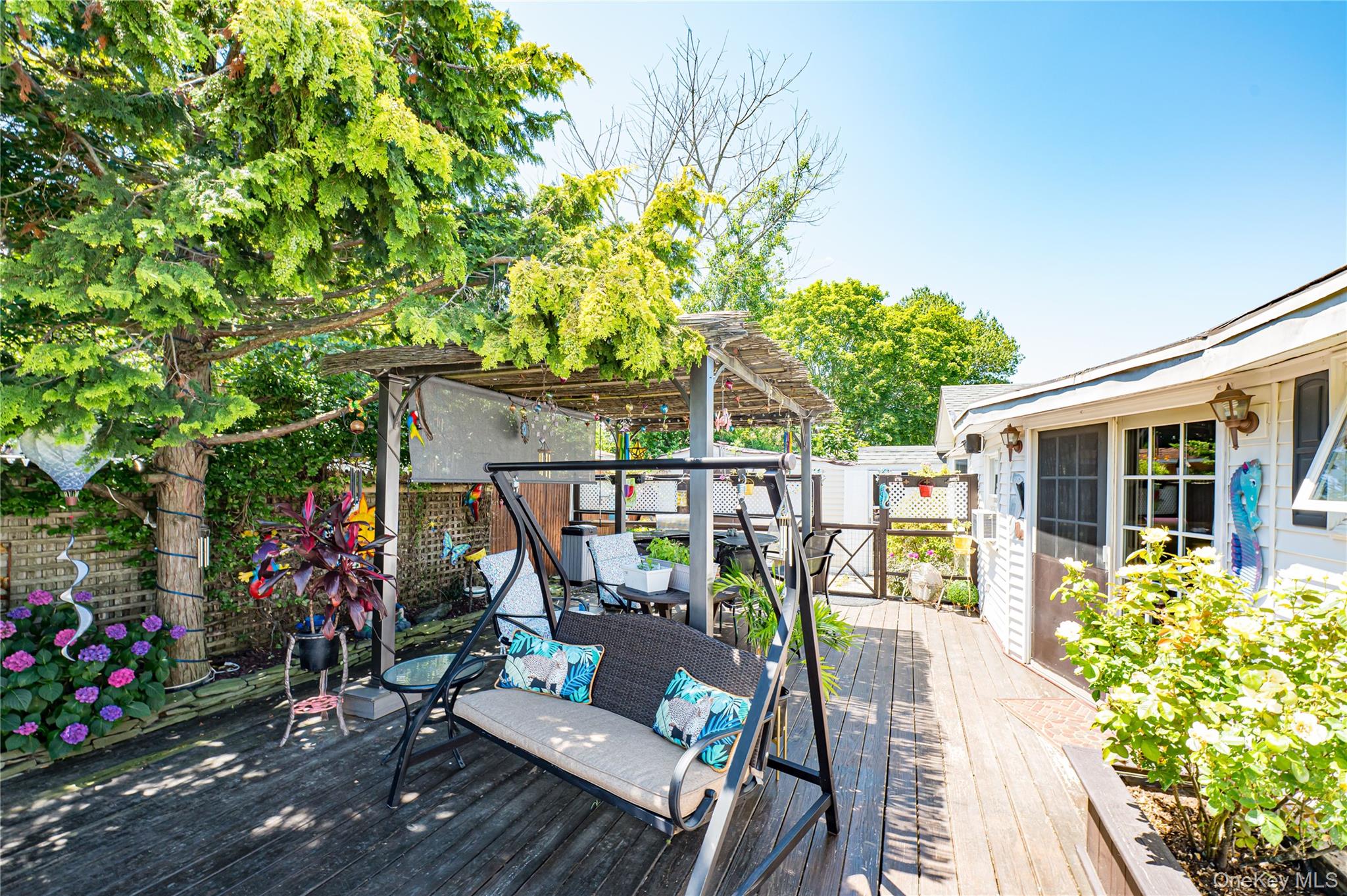 8 Woodbrook Drive # 8, Ridge, NY 11961