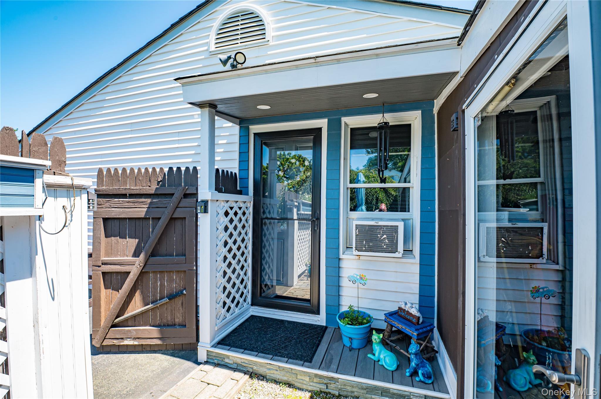 8 Woodbrook Drive # 8, Ridge, NY 11961