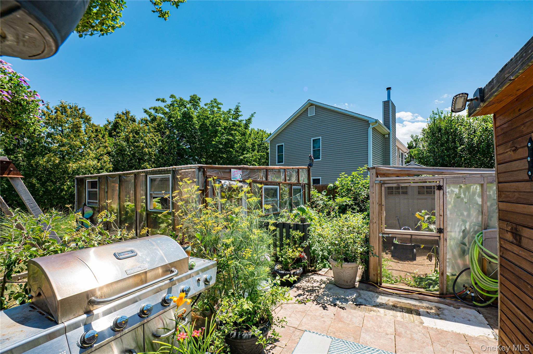 8 Woodbrook Drive # 8, Ridge, NY 11961