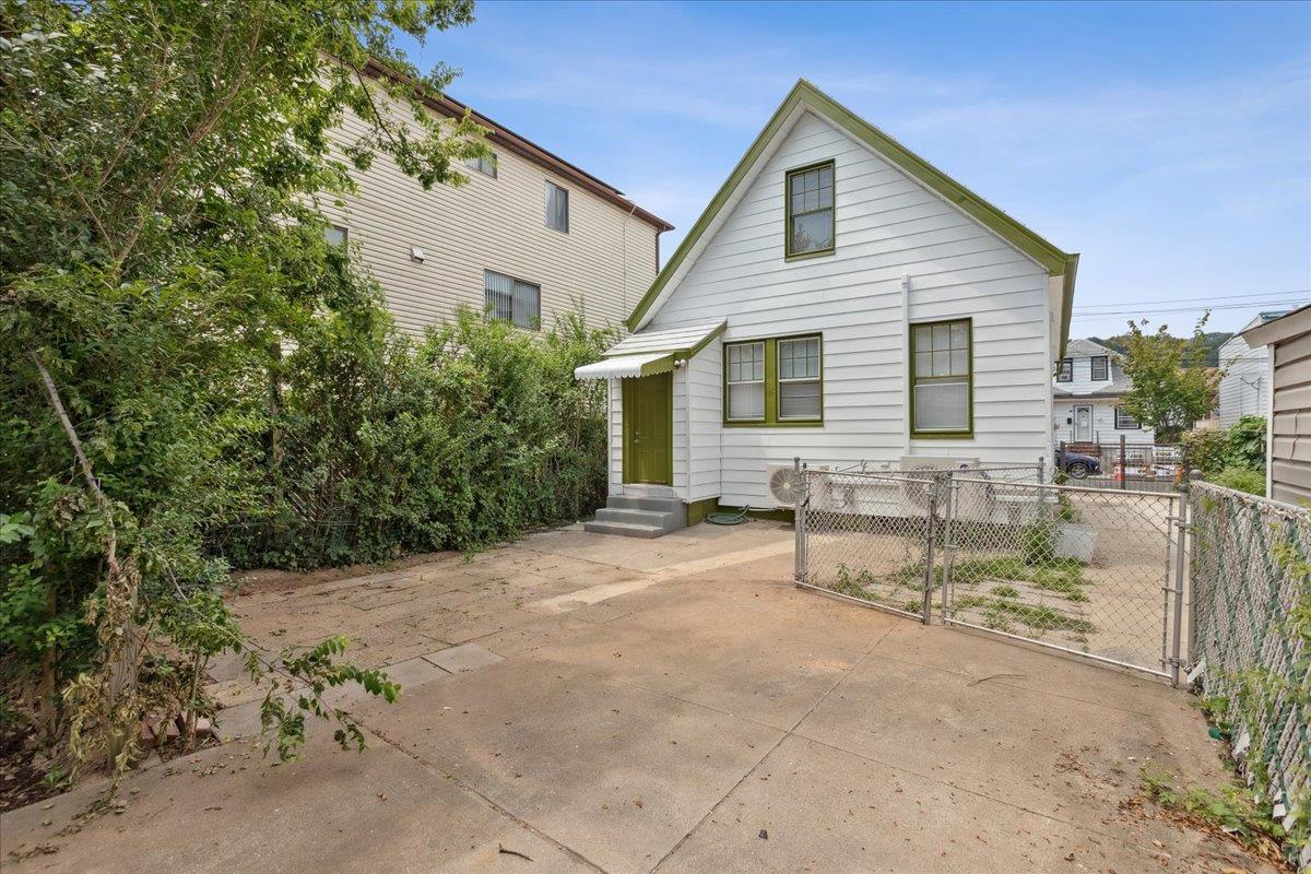 315 Oder Avenue, Staten Island, NY 10304