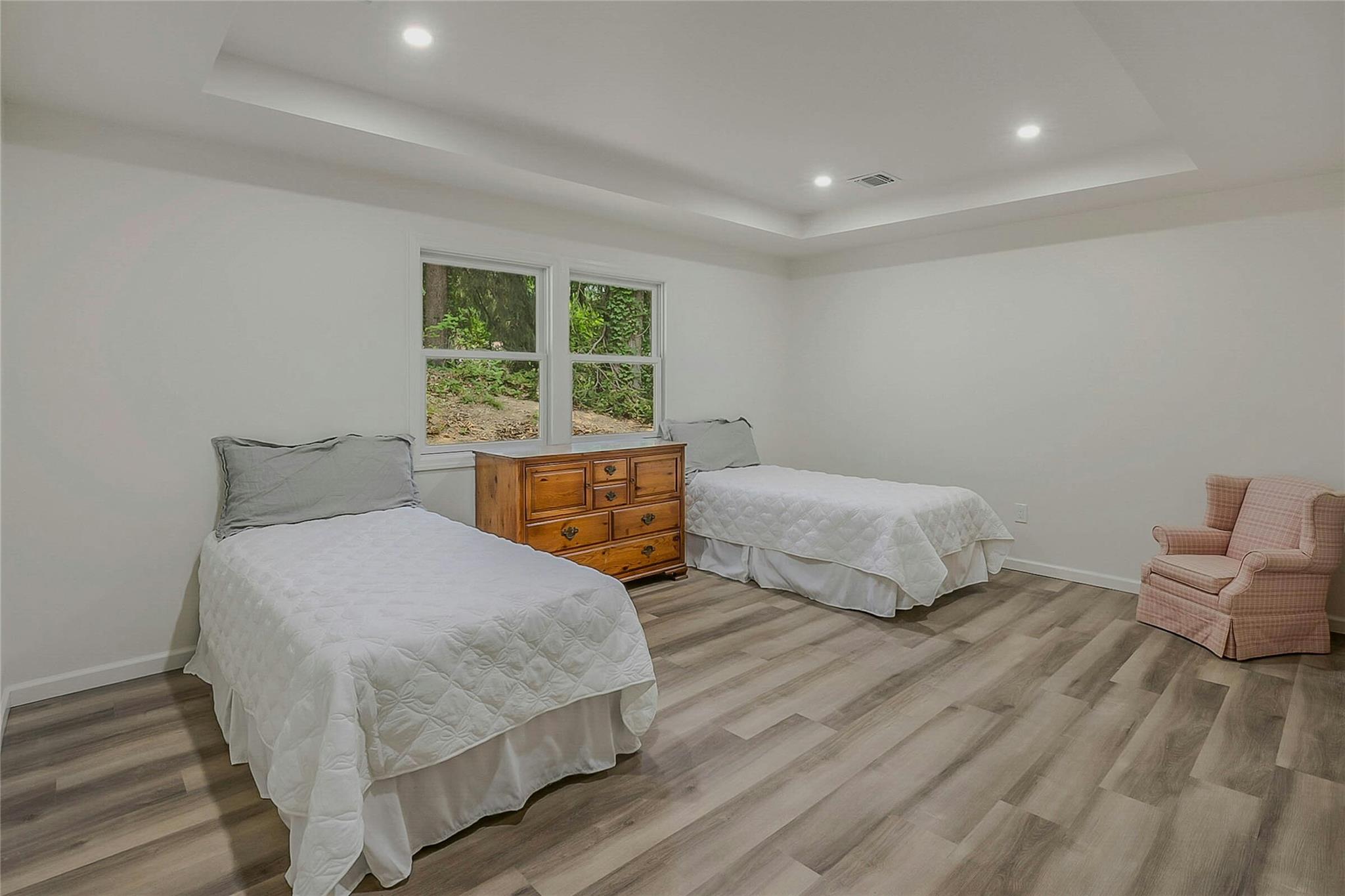 25 Spring Hollow Road, Centerport, NY 11721