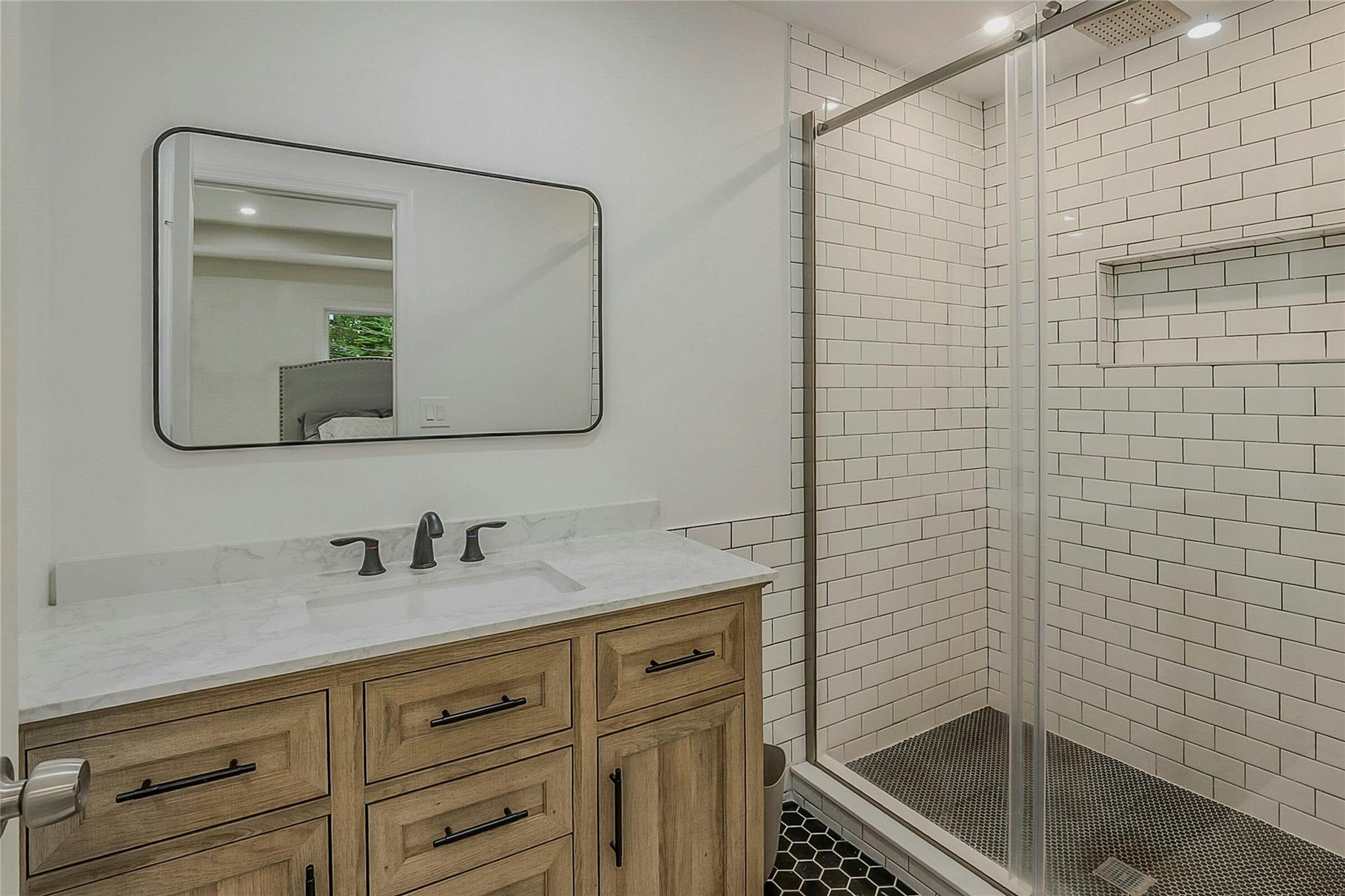 25 Spring Hollow Road, Centerport, NY 11721