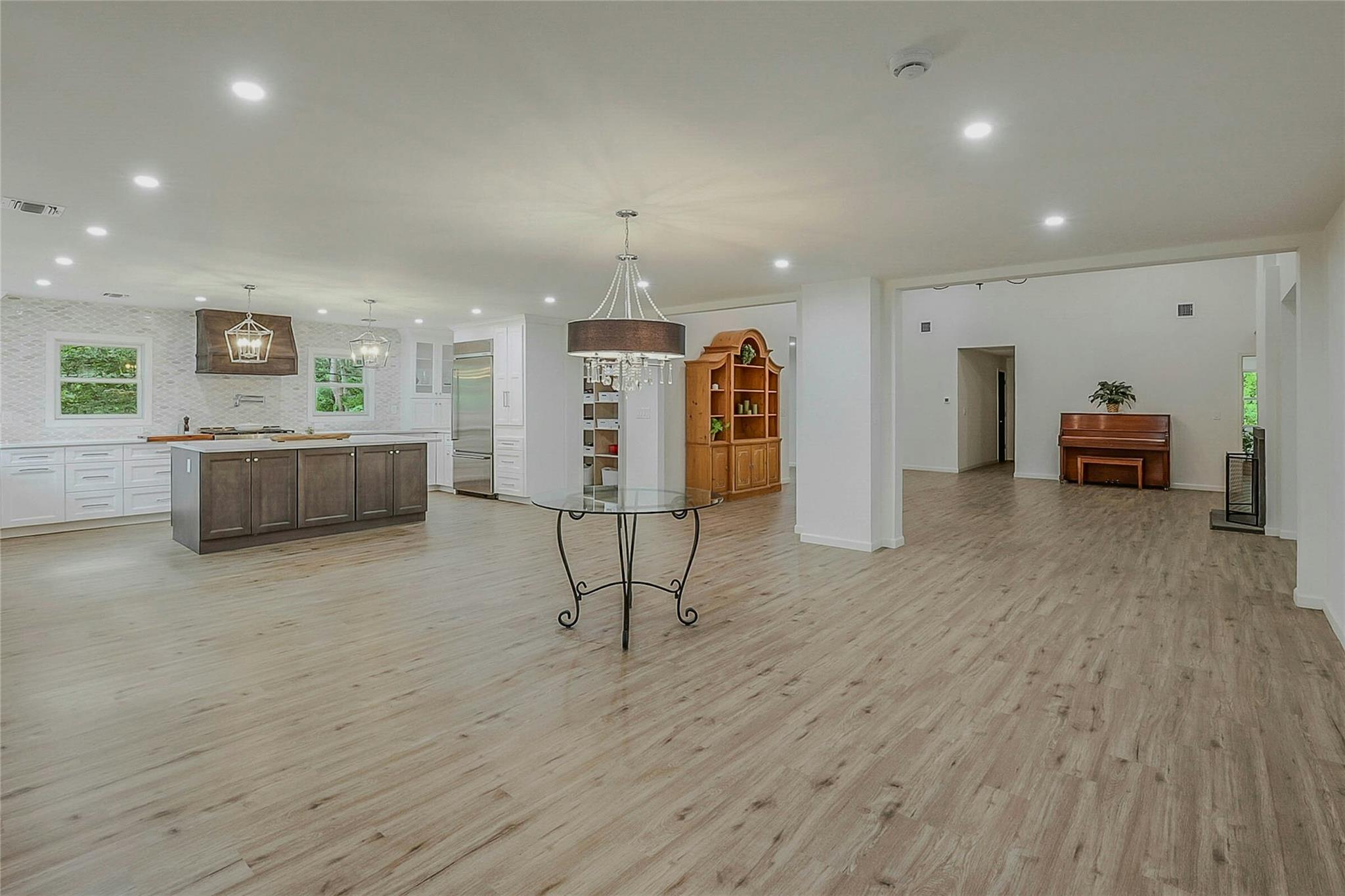 25 Spring Hollow Road, Centerport, NY 11721