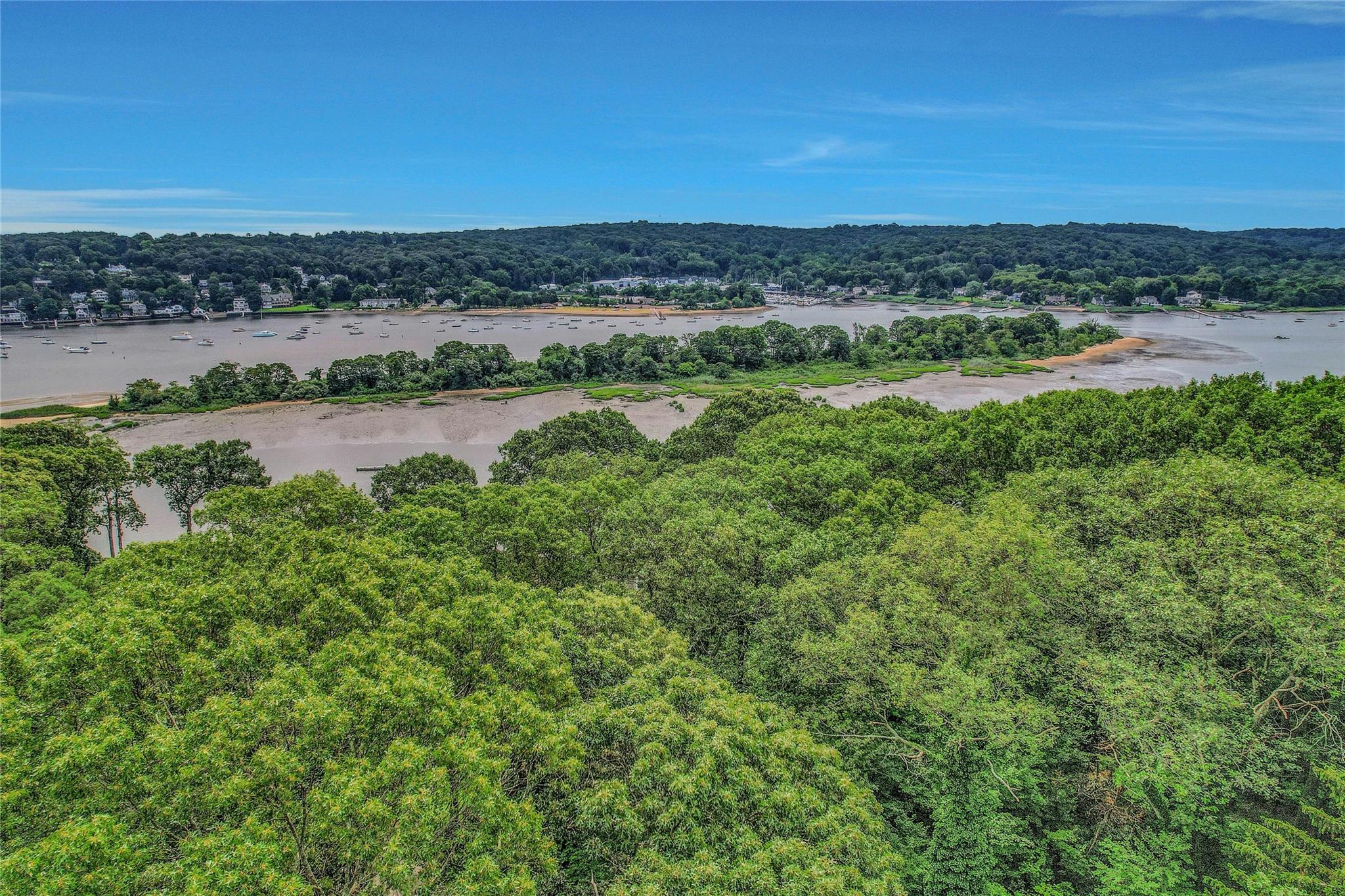 25 Spring Hollow Road, Centerport, NY 11721