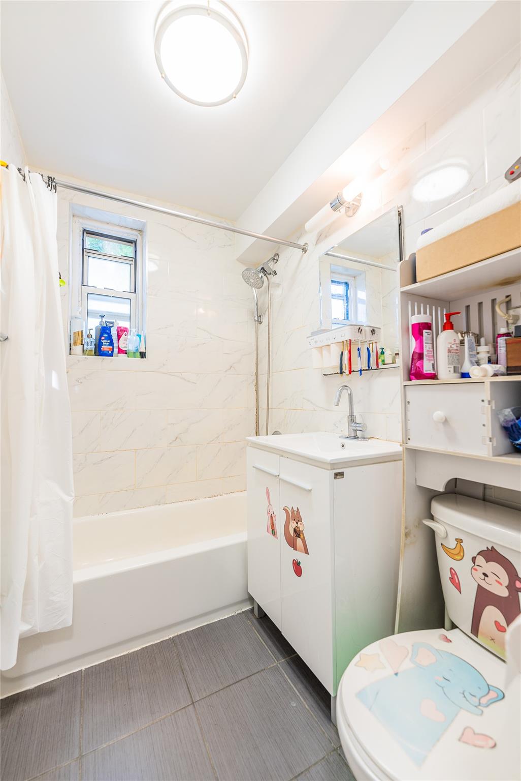 35-31 205th Street # #300, Bayside, NY 11361