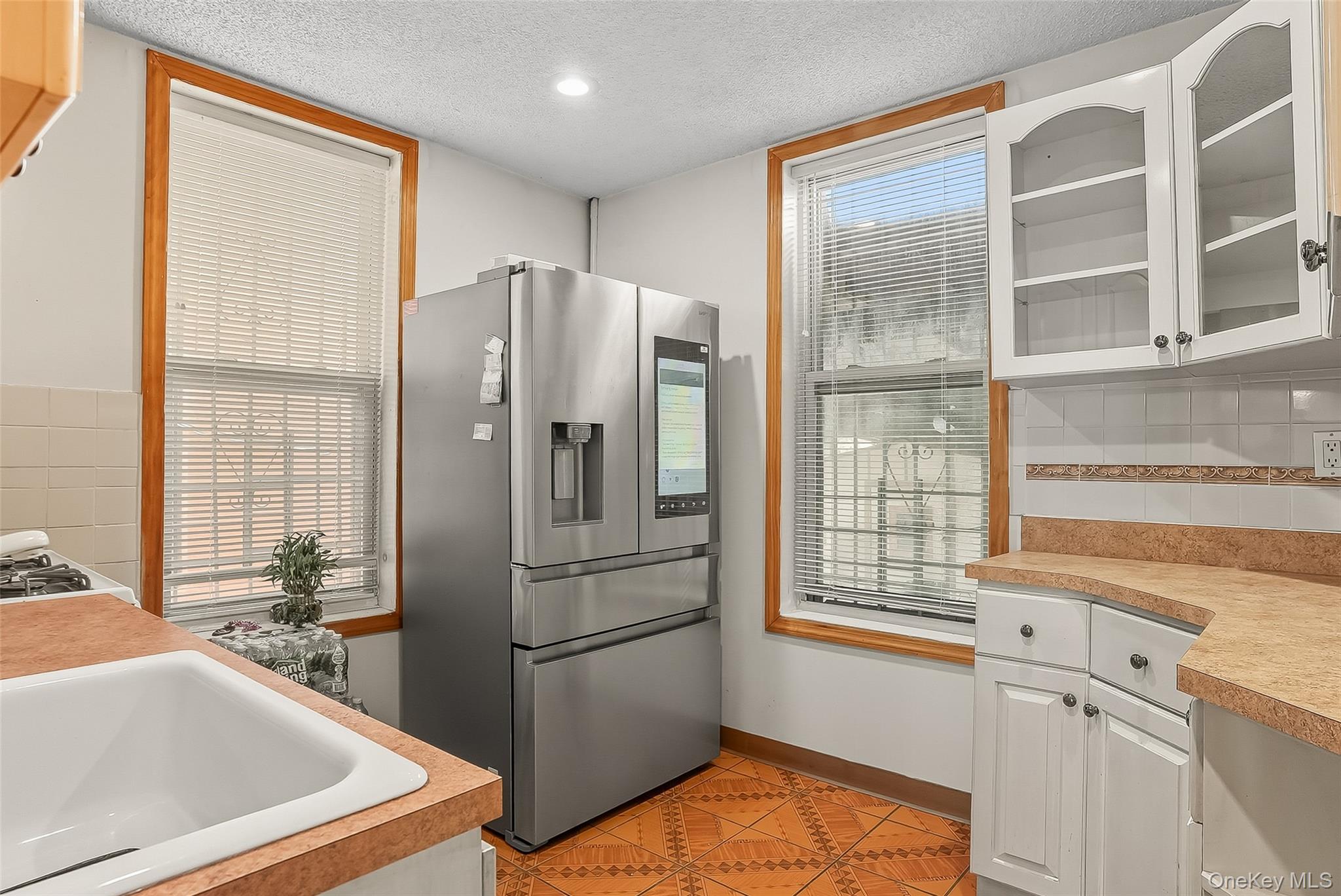 1036 Metcalf Avenue, Bronx, NY 10472