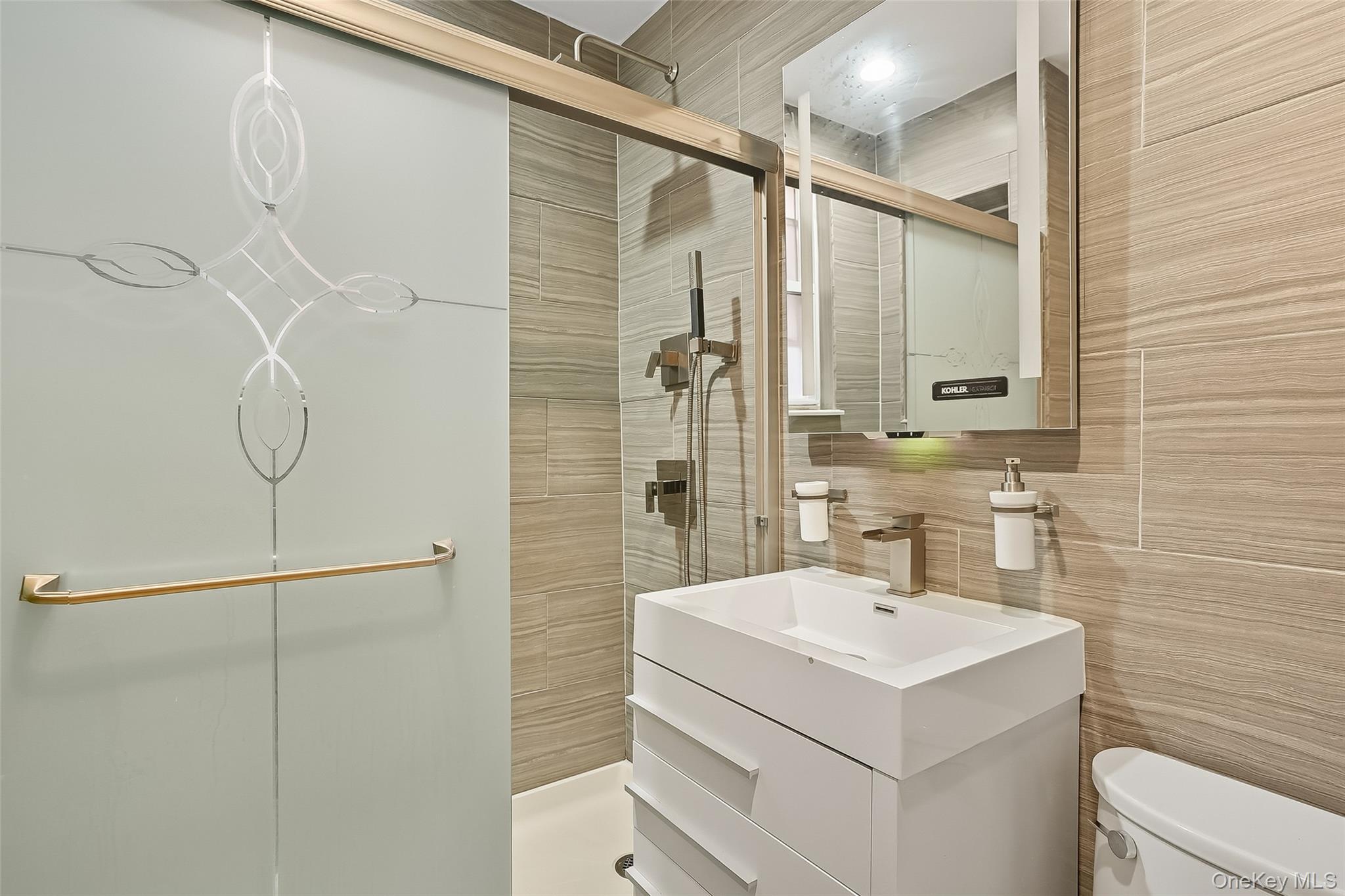 1036 Metcalf Avenue, Bronx, NY 10472