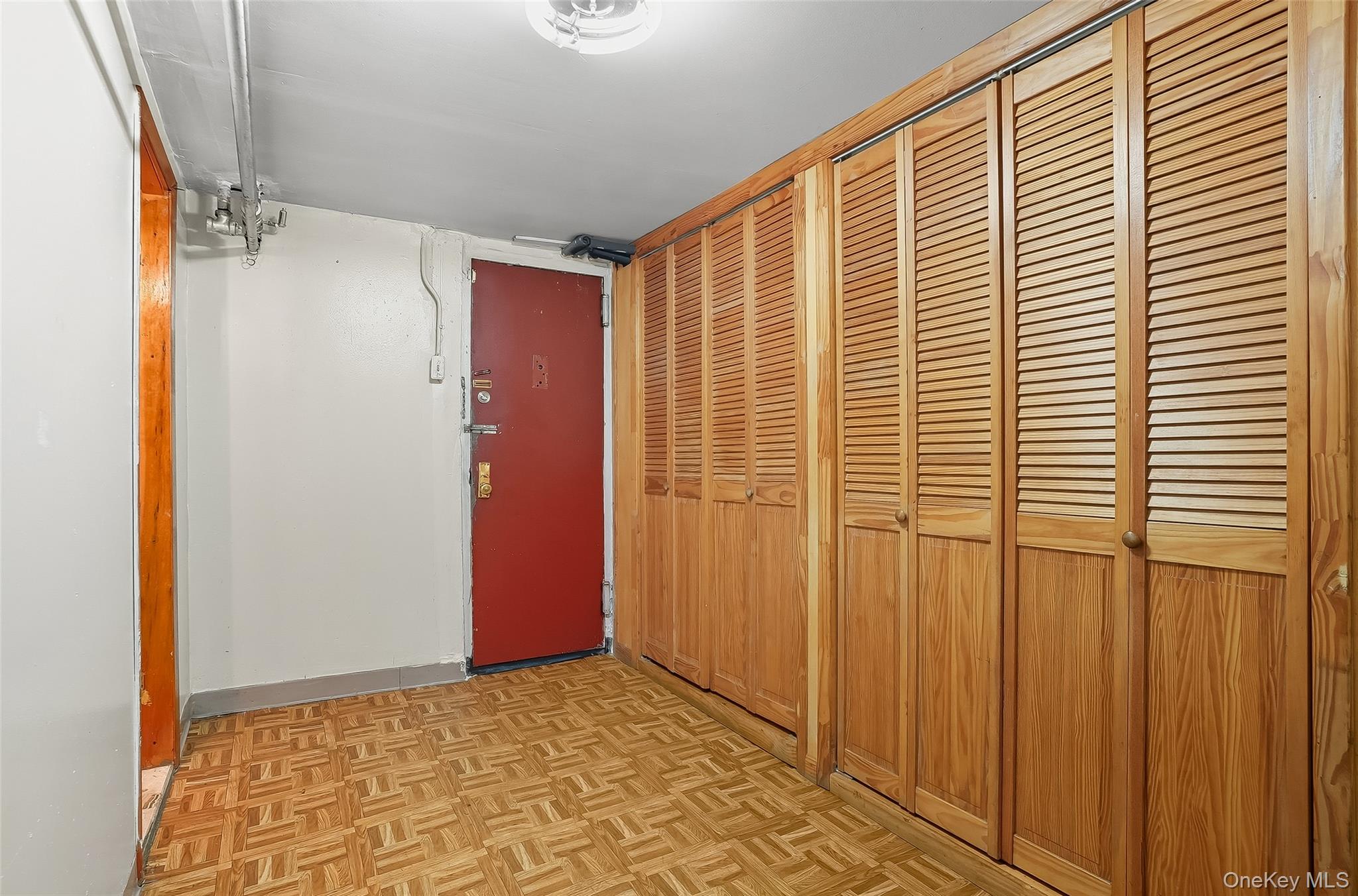 1036 Metcalf Avenue, Bronx, NY 10472