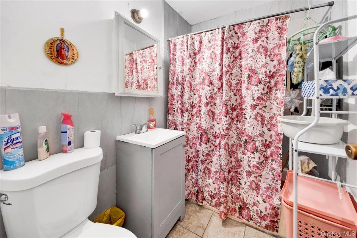 1710 Nereid Avenue, Bronx, NY 10466