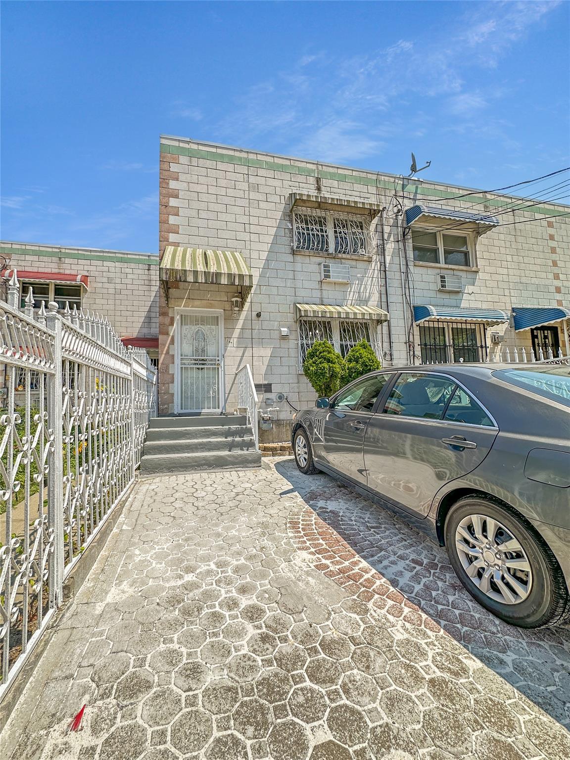 1192 Fox Street, Bronx, NY 10459