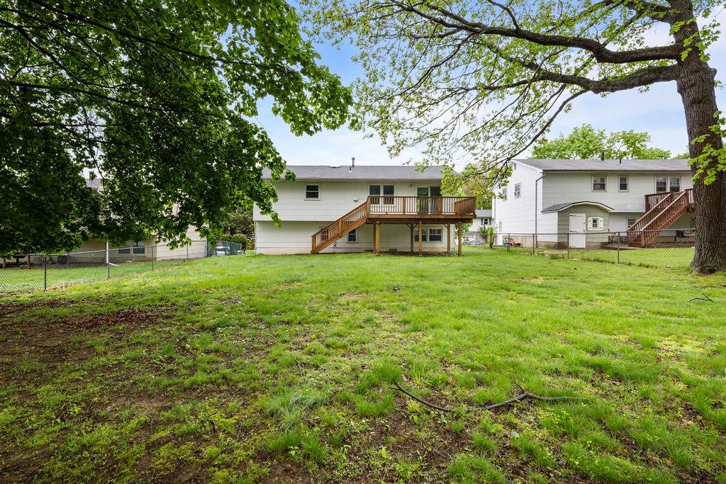 6 McGovern Drive, Garnerville, NY 10923