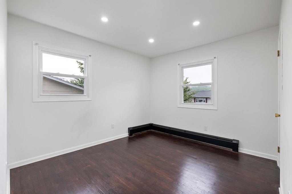 6 McGovern Drive, Garnerville, NY 10923