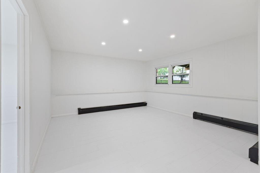 6 McGovern Drive, Garnerville, NY 10923