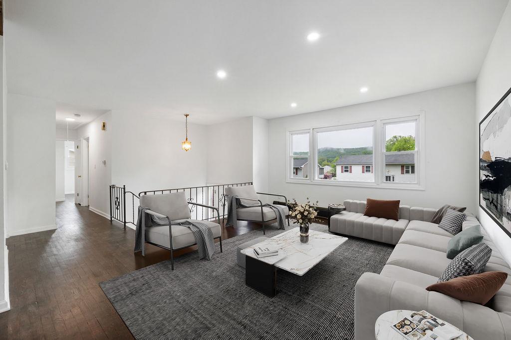 6 McGovern Drive, Garnerville, NY 10923