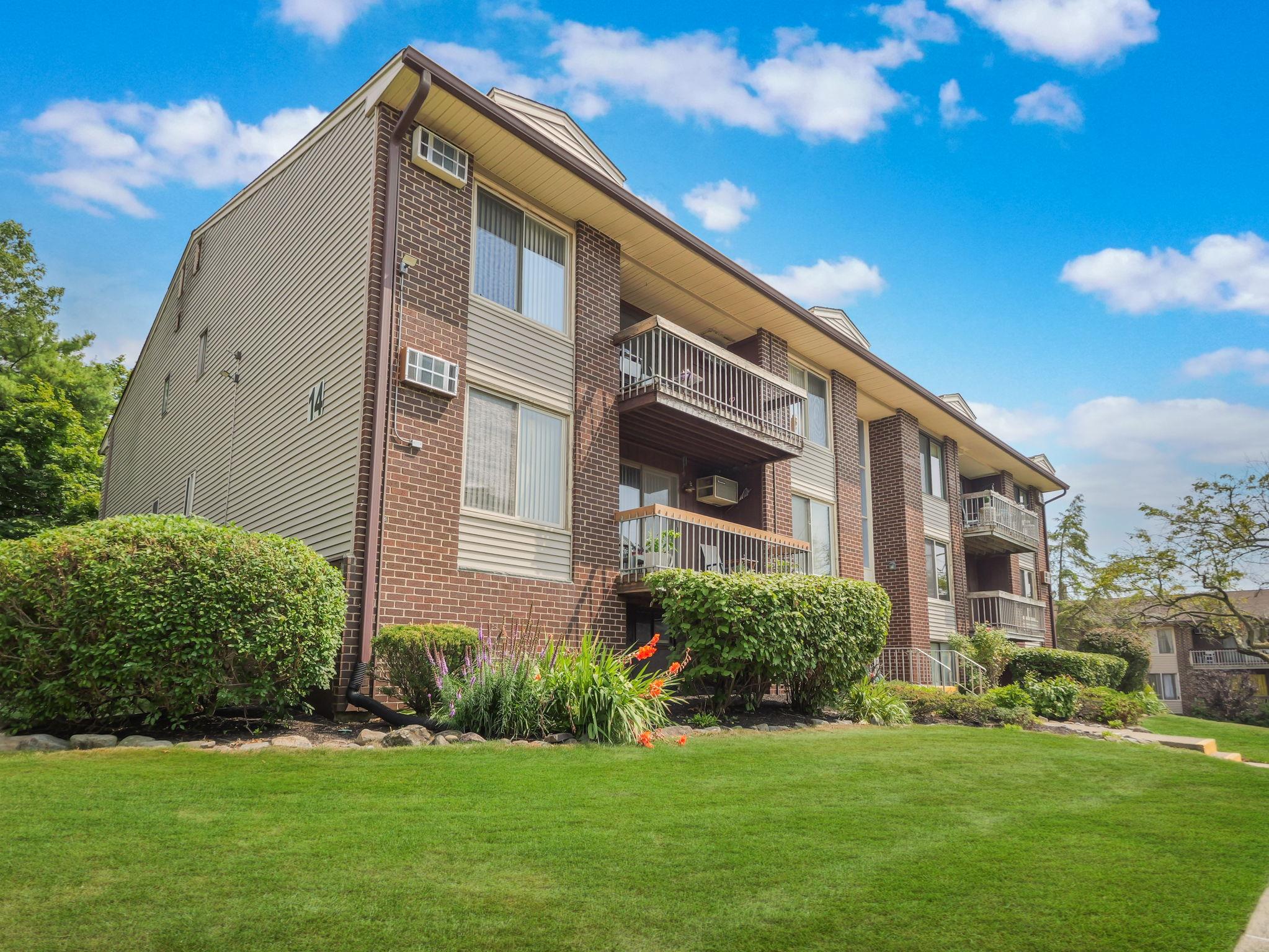 146 Country Club Lane, Pomona, NY 10970