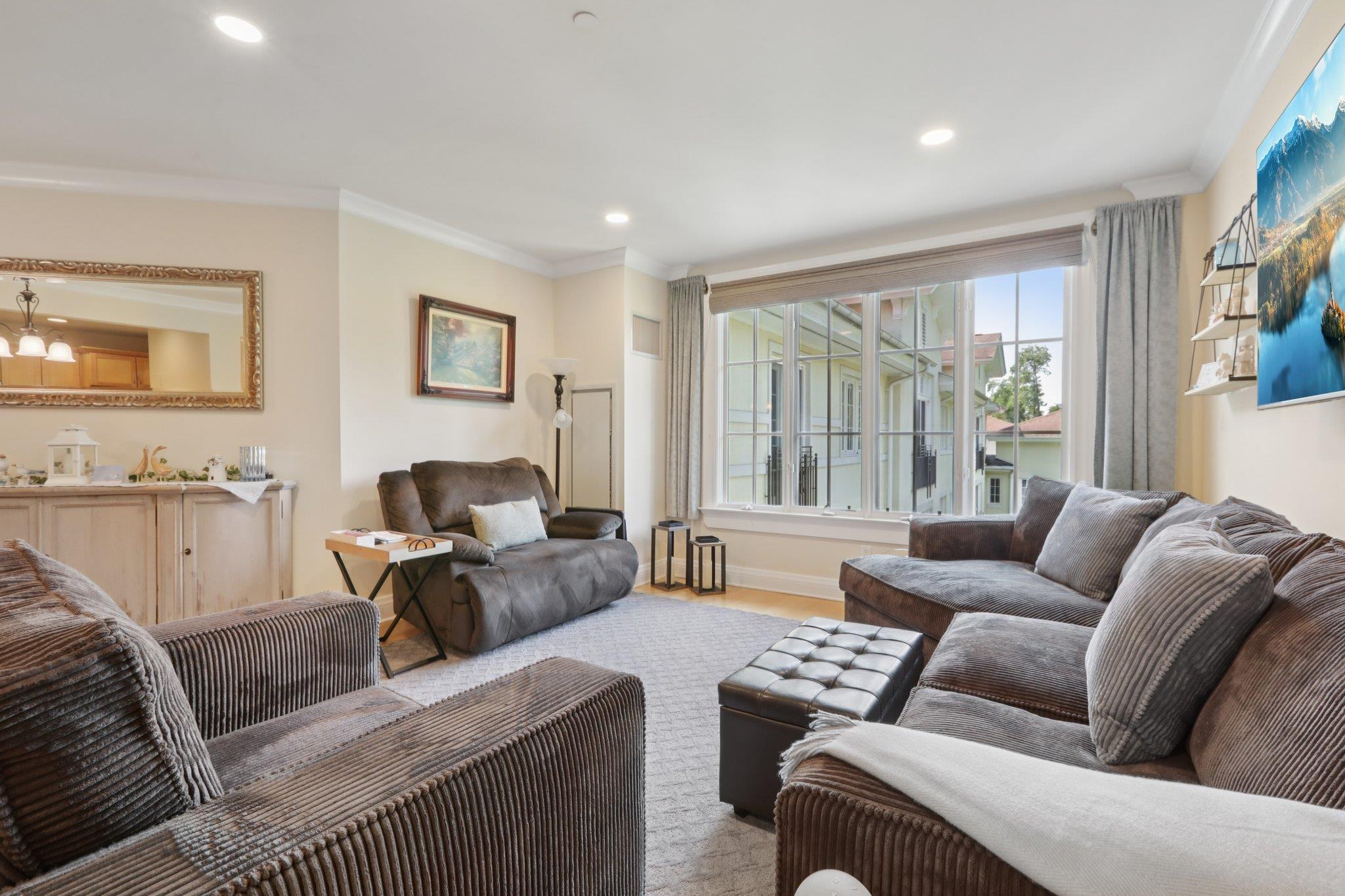 514 Trump Park, Shrub Oak, NY 10588