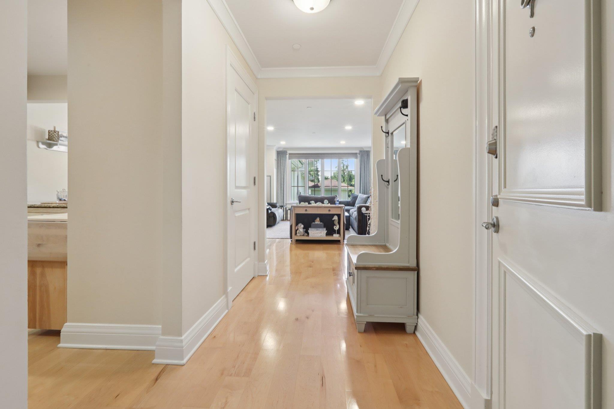 514 Trump Park, Shrub Oak, NY 10588