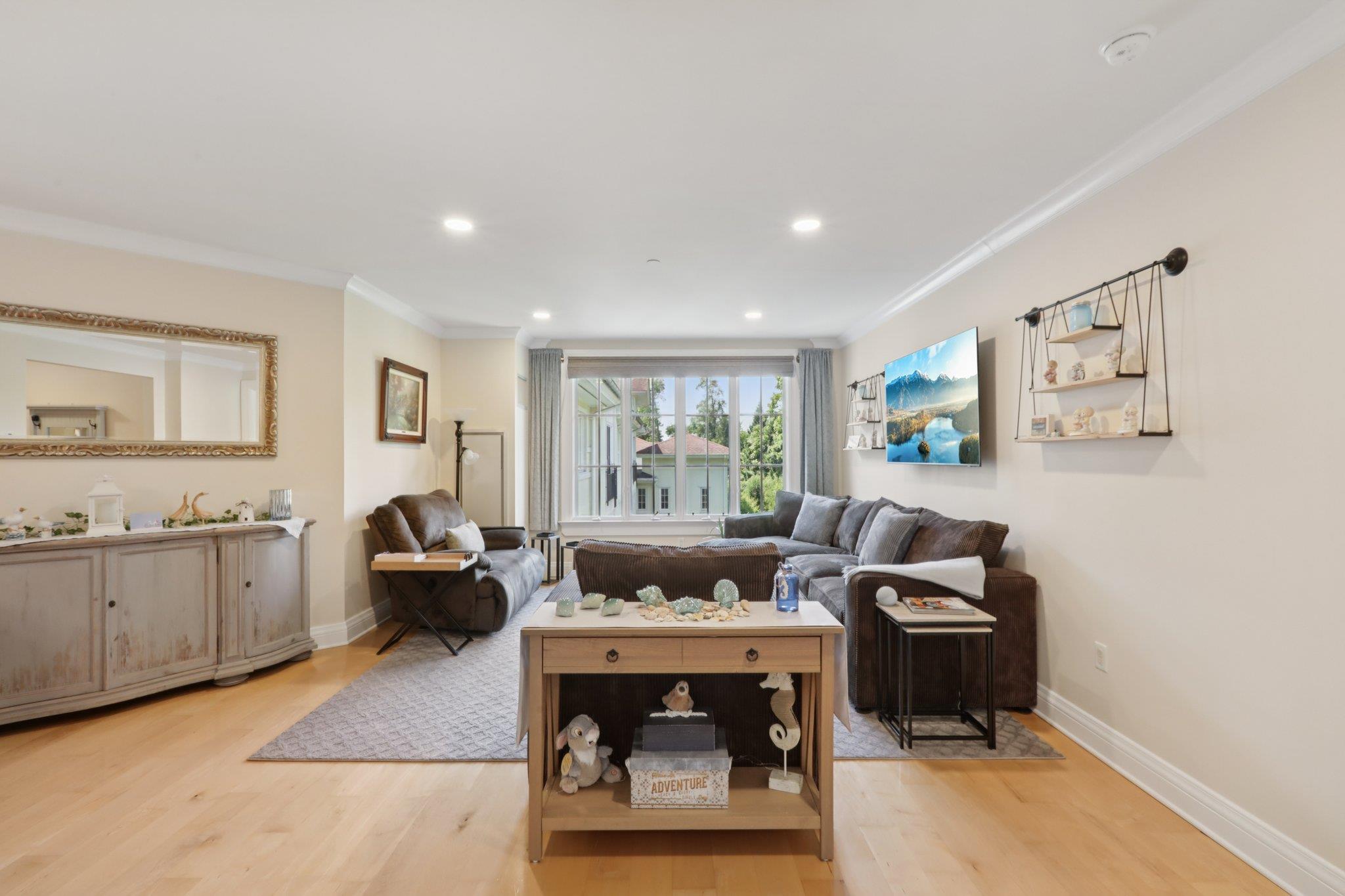 514 Trump Park, Shrub Oak, NY 10588